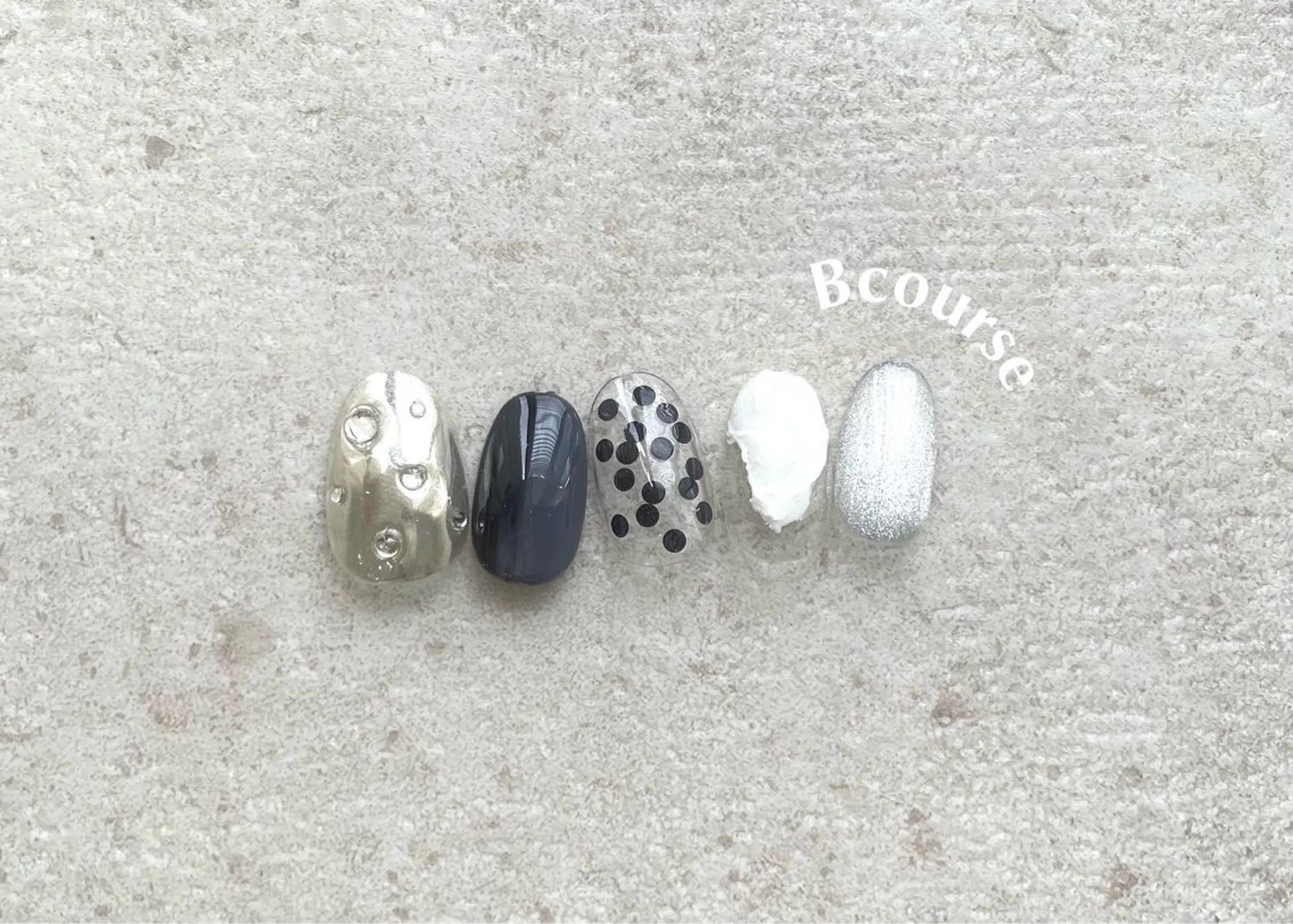 ネイル ハンドネイル 0203ムニムサン 💙Sayakaのネイルデザイン