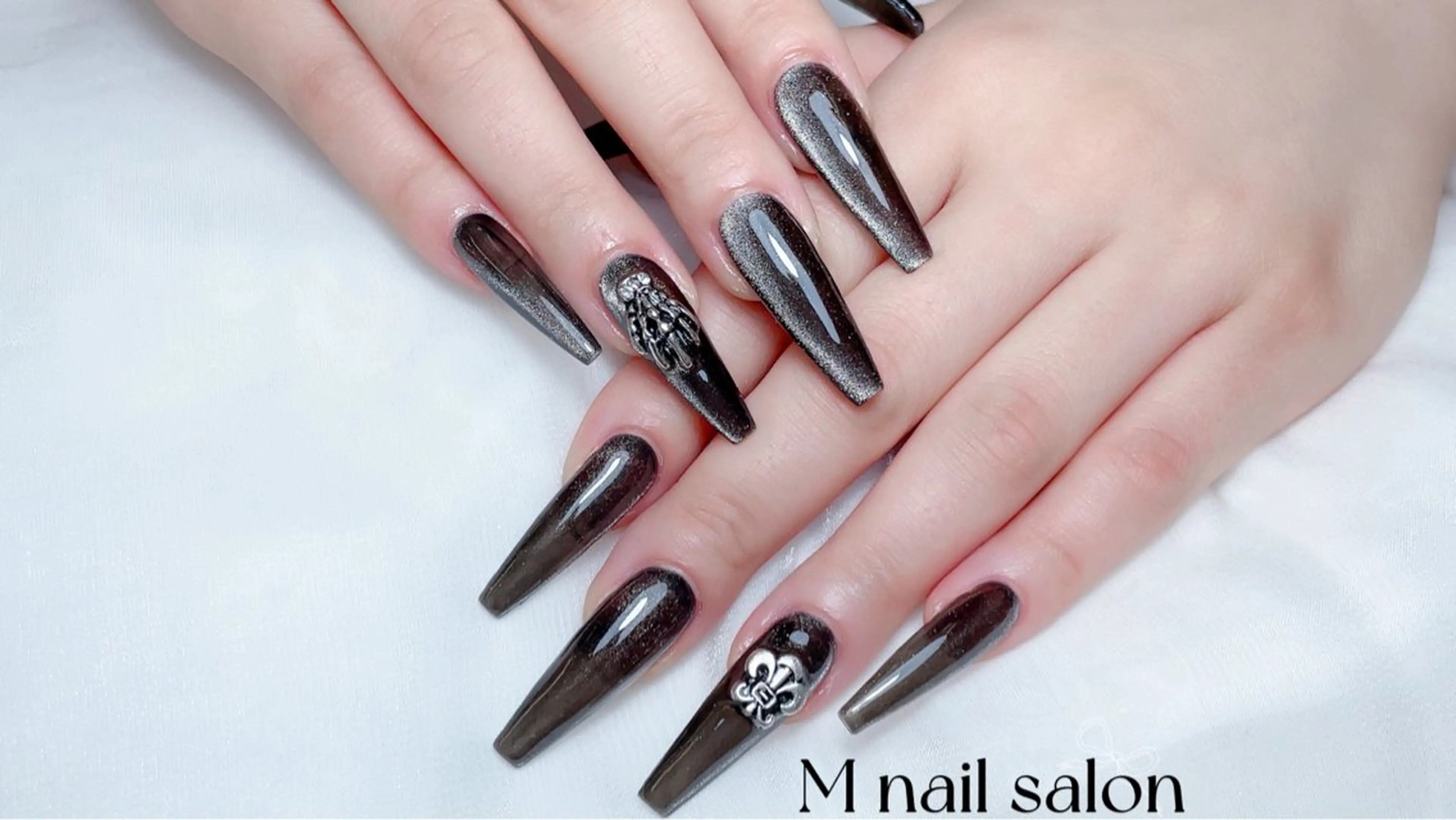 ネイル ハンドネイル M🌷nail 長さだし専門店のネイルデザイン