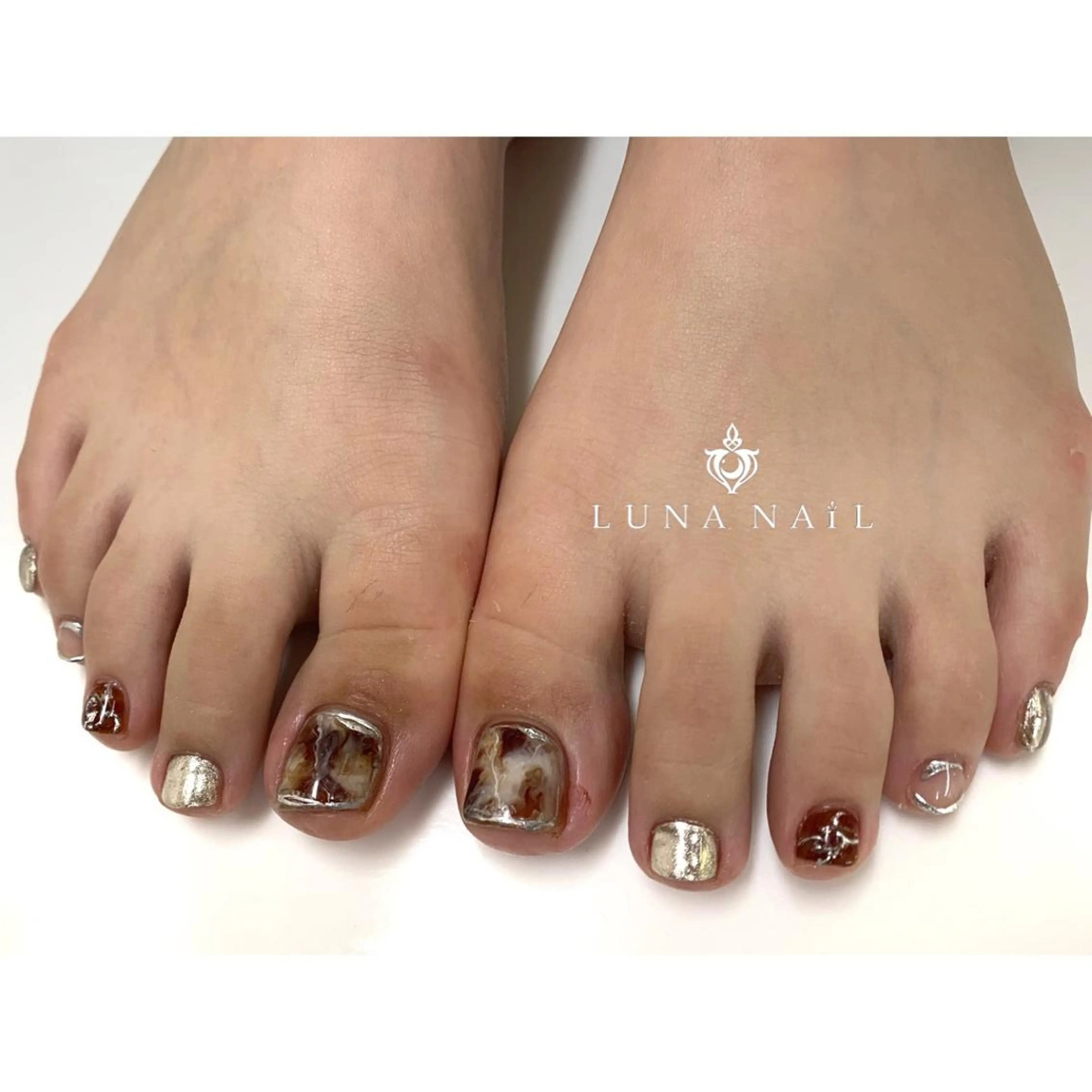 ネイル アトリエ　ミモザ所属・いまむら あかりのネイルデザイン