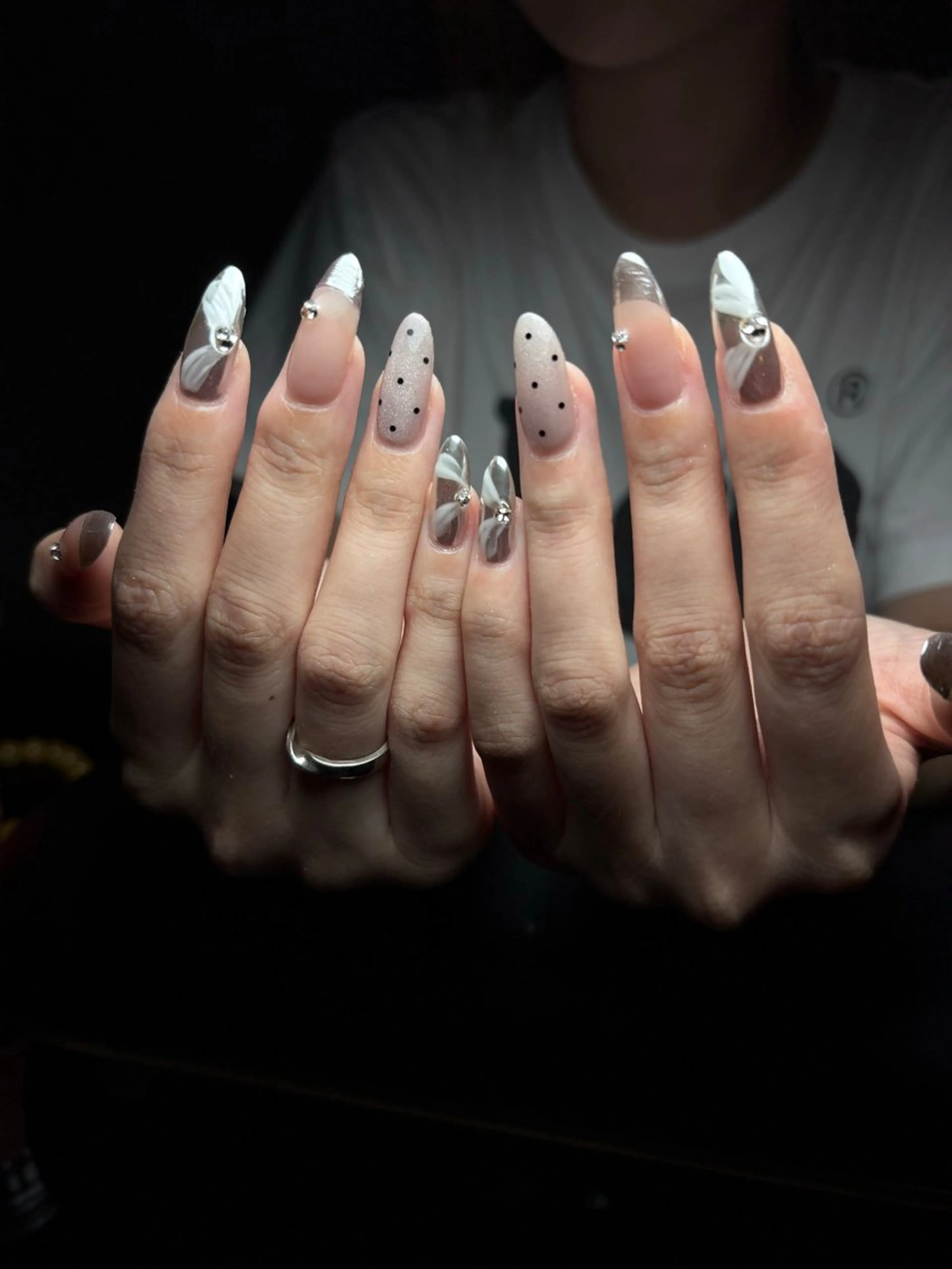 🎀人気NO.1🎀自爪10本持ち込みデザインコース//初回ソフトジェルオフ無料//の写真