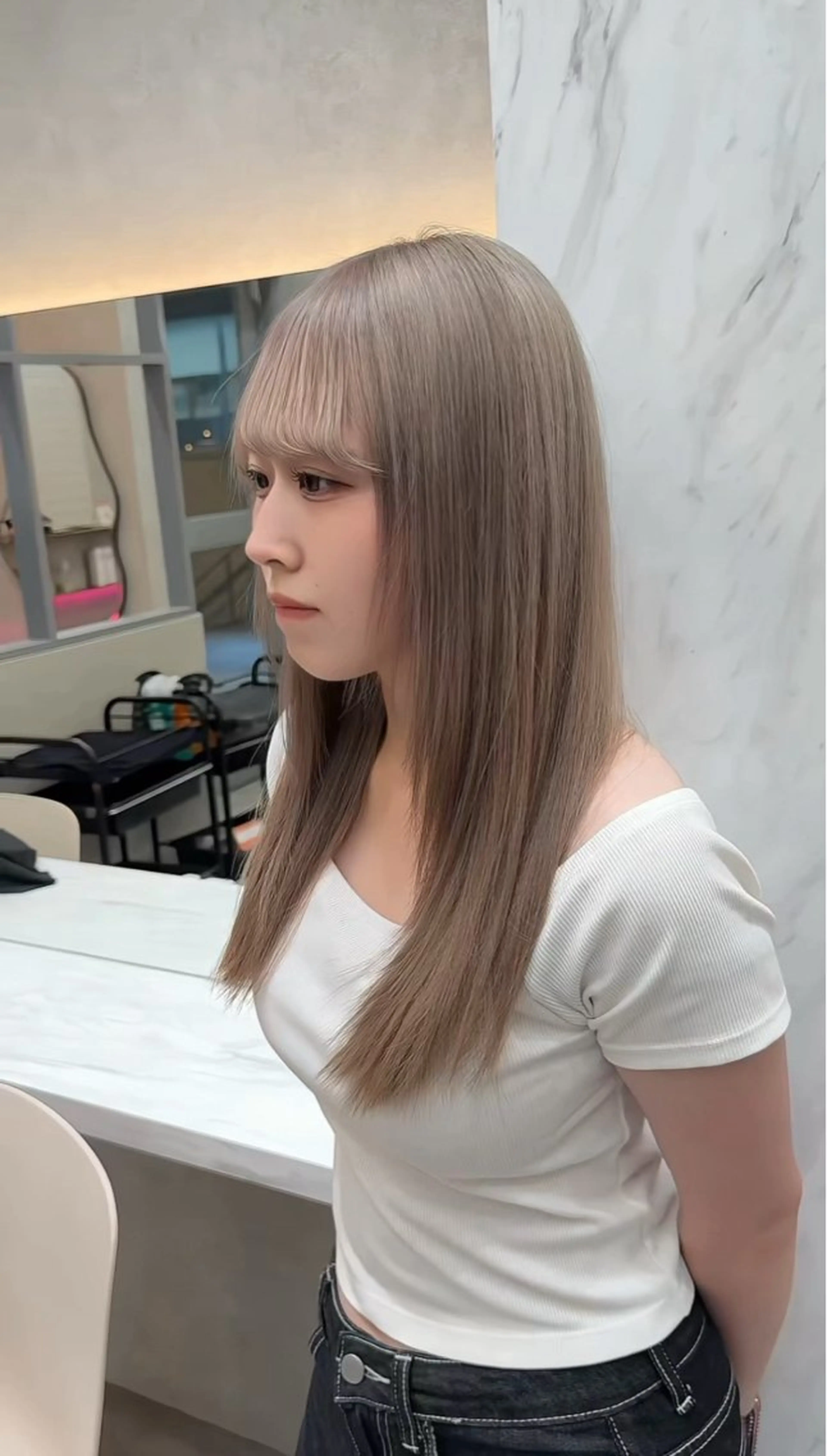 セミロング ヘアカラー 坂口 京平のヘアスタイル