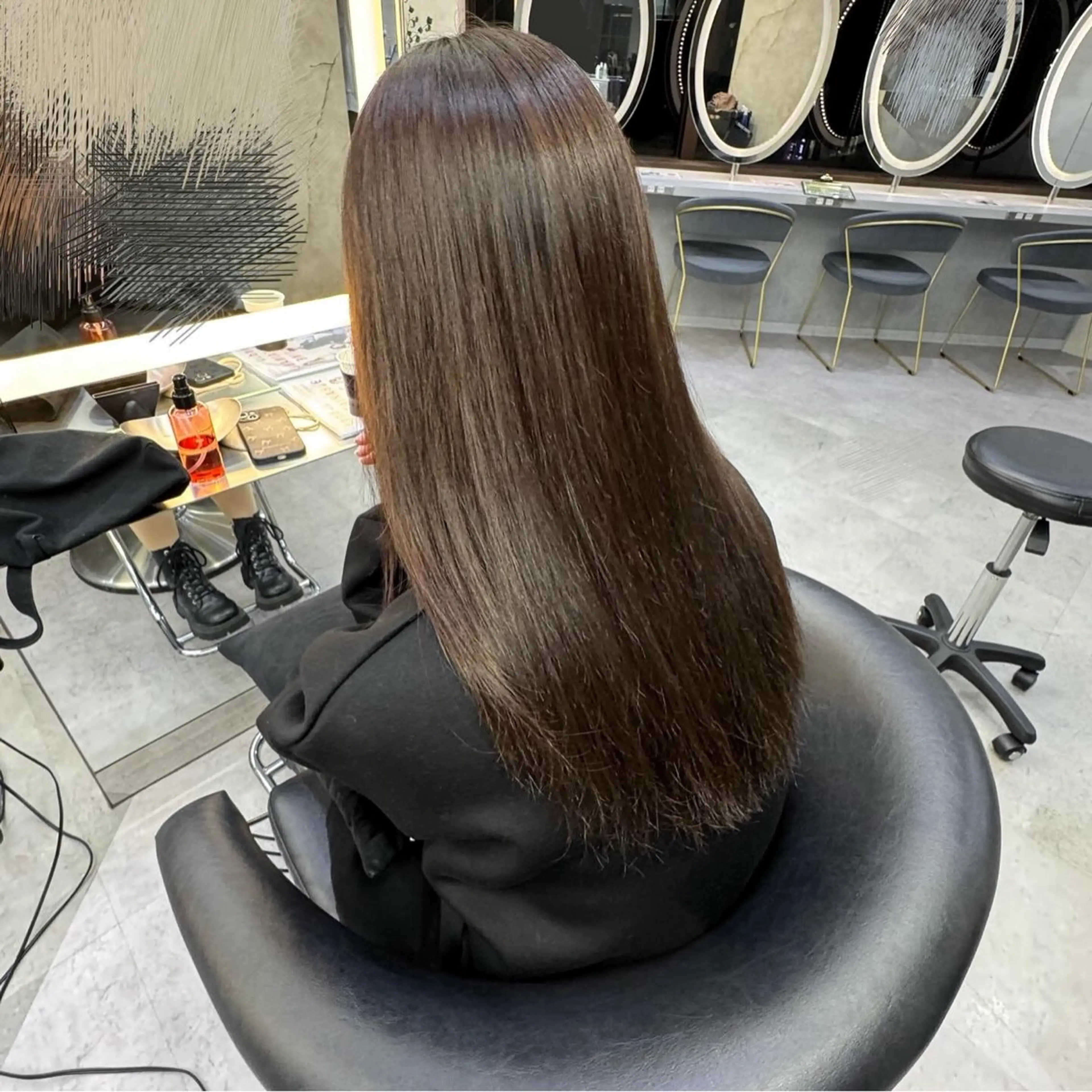 ロング 縮毛矯正 トリートメント ウルフ｜ 大石晴也🦋のヘアスタイル