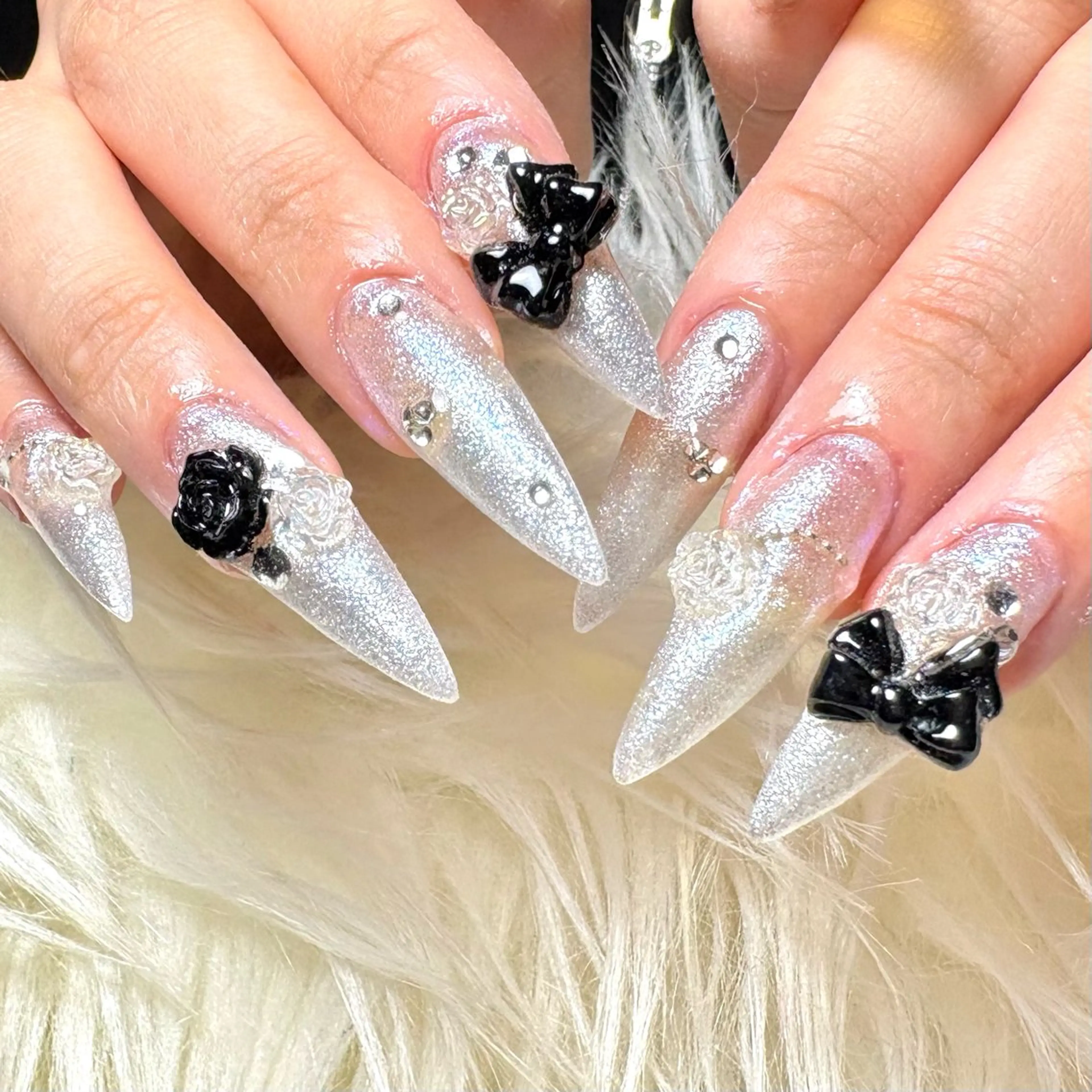 ネイル ハンドネイル ハンドケア hohomi .のネイルデザイン