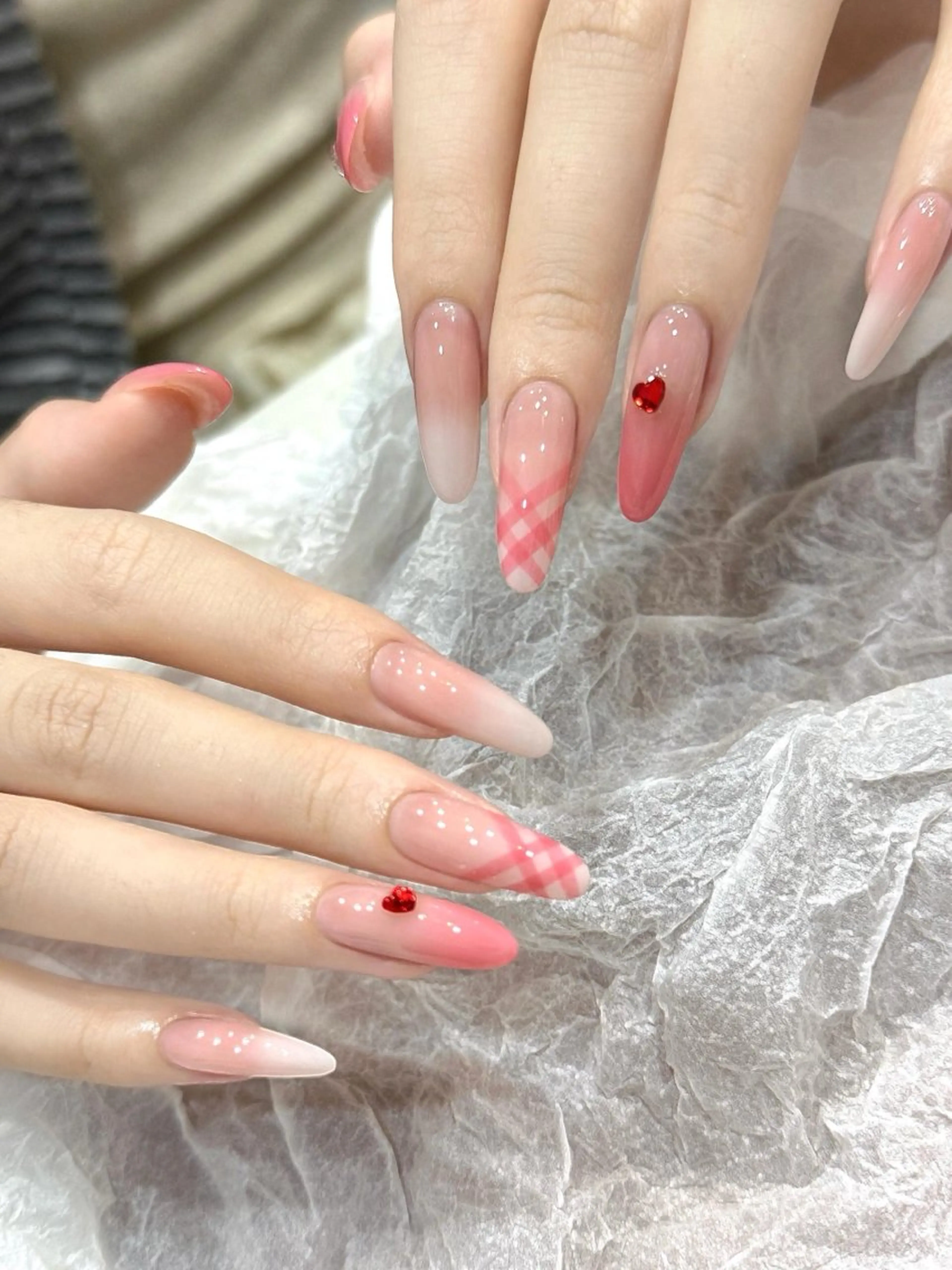 ネイル EE.Nail所属・FuFu.Nail 2️⃣番のネイルデザイン