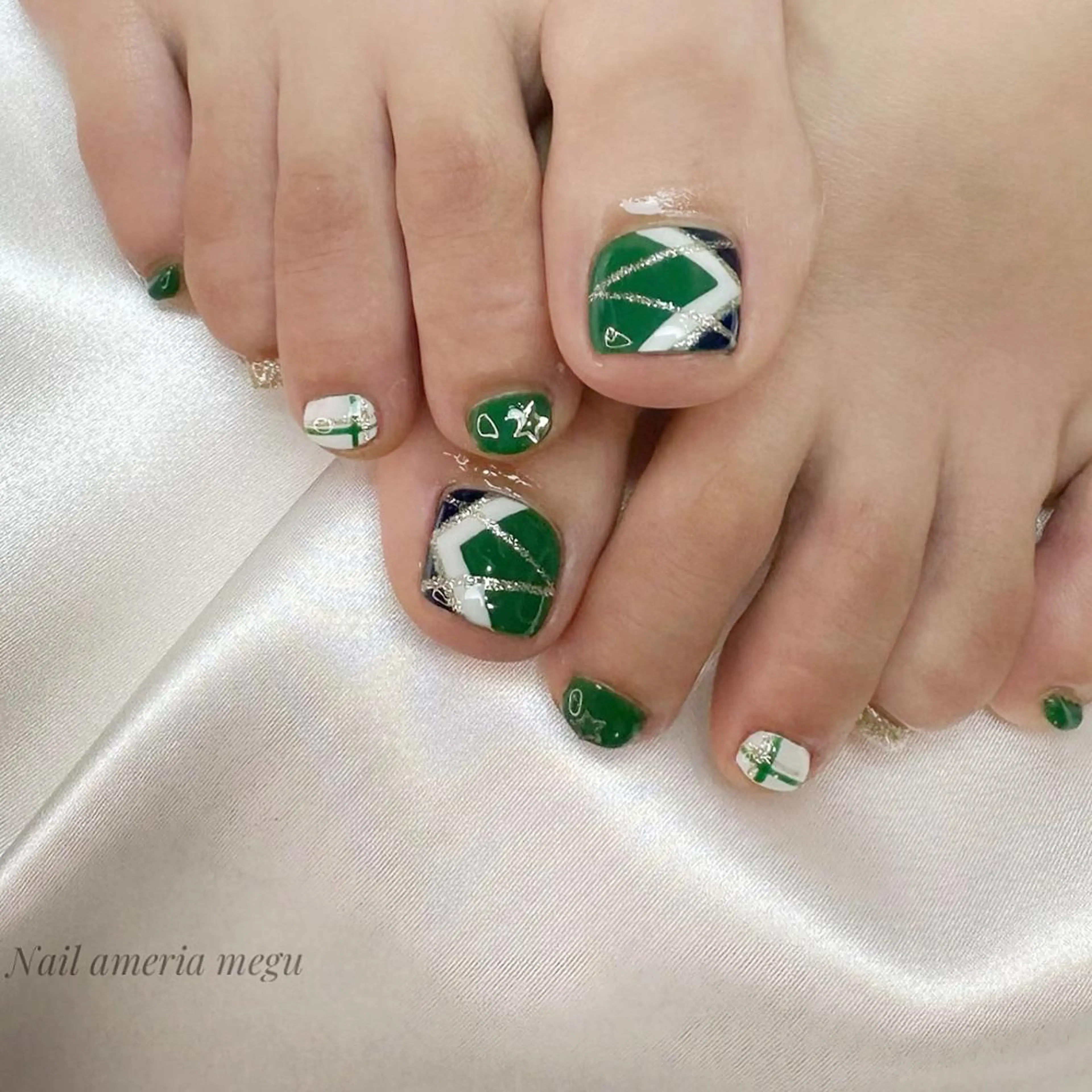 ネイル グリーン フットネイル Nail ameria megu所属・ameria meguのネイルデザイン