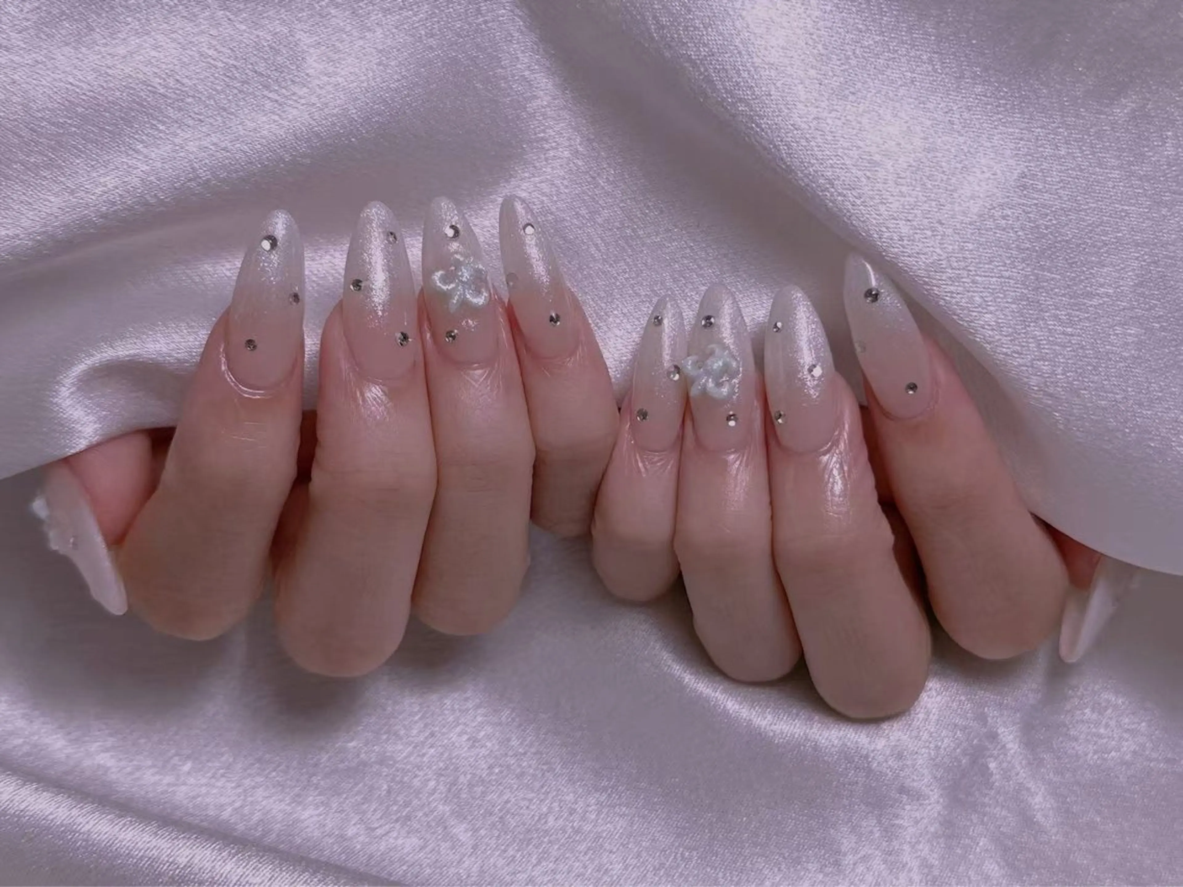 ネイル M2ネイルサロン【長さ出し&フィルイン導入店】所属・長さ出し専門店 RIRIのネイルデザイン