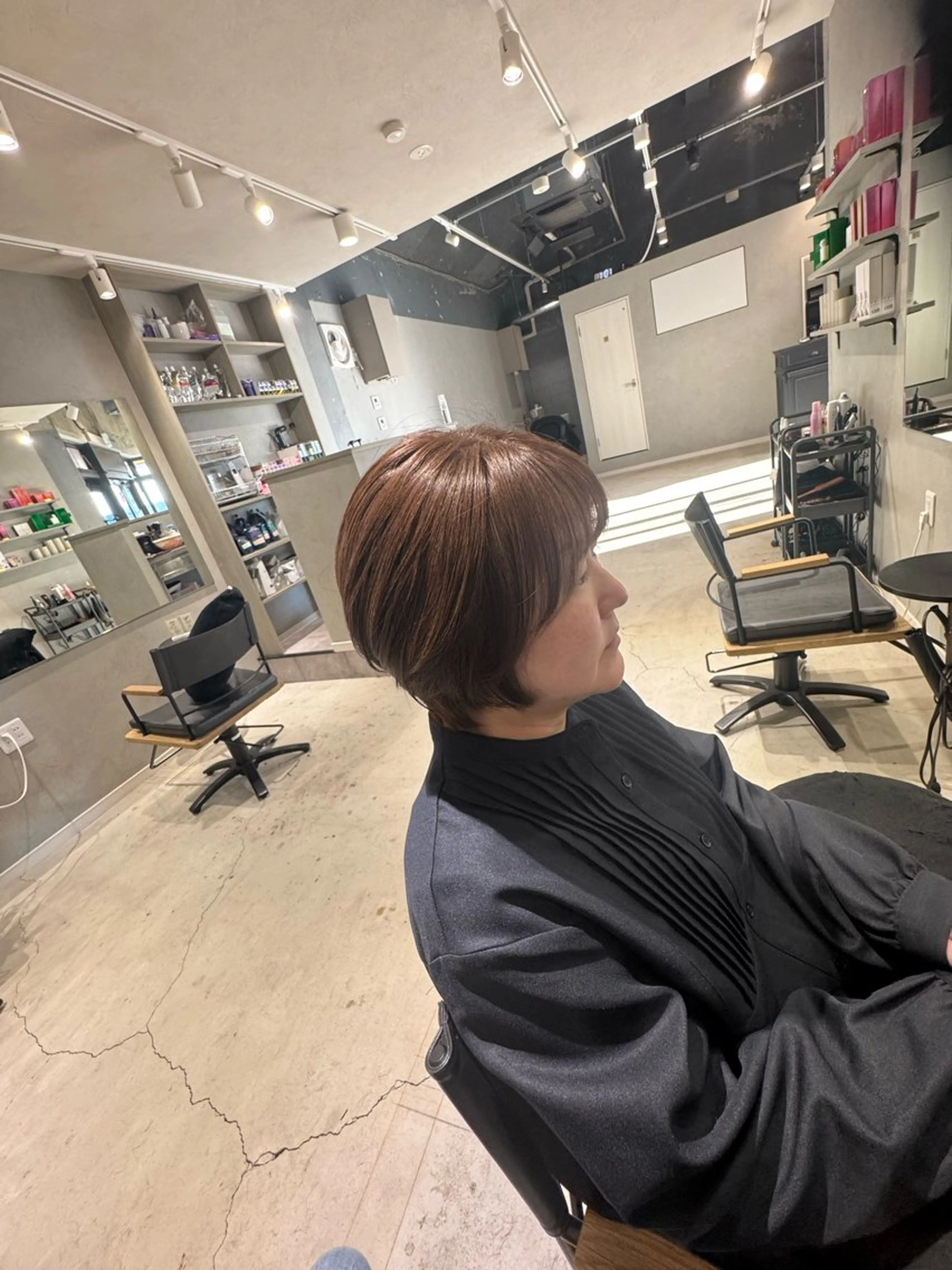 ショート カラー ショートヘア サイドバング カット ヘアカラー トリートメント 森 祥吾のヘアスタイル