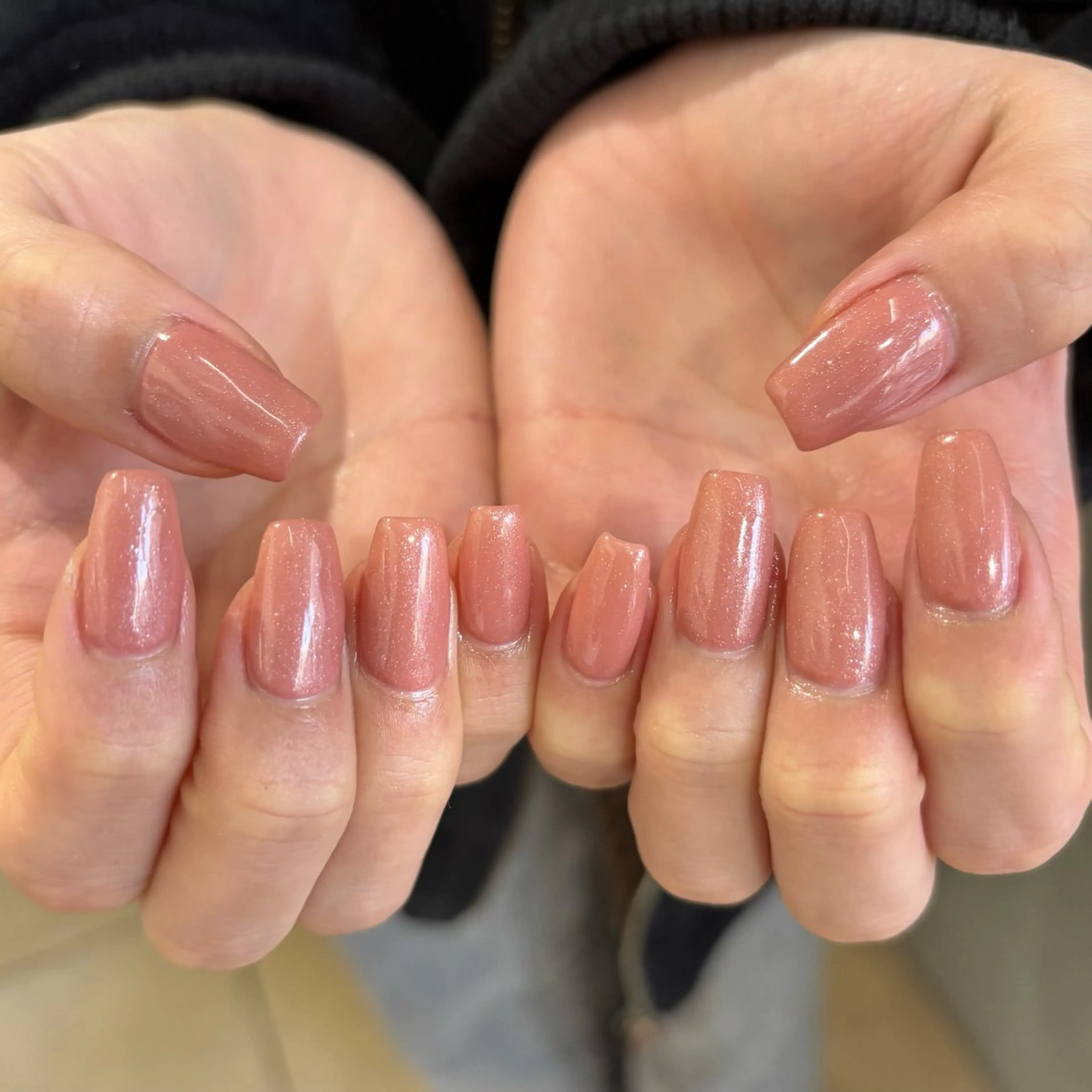 ネイル キラキラネイル オフィスネイル ピンク MARIE NAILS 大阪梅田店所属・藤原 舞衣のネイルデザイン