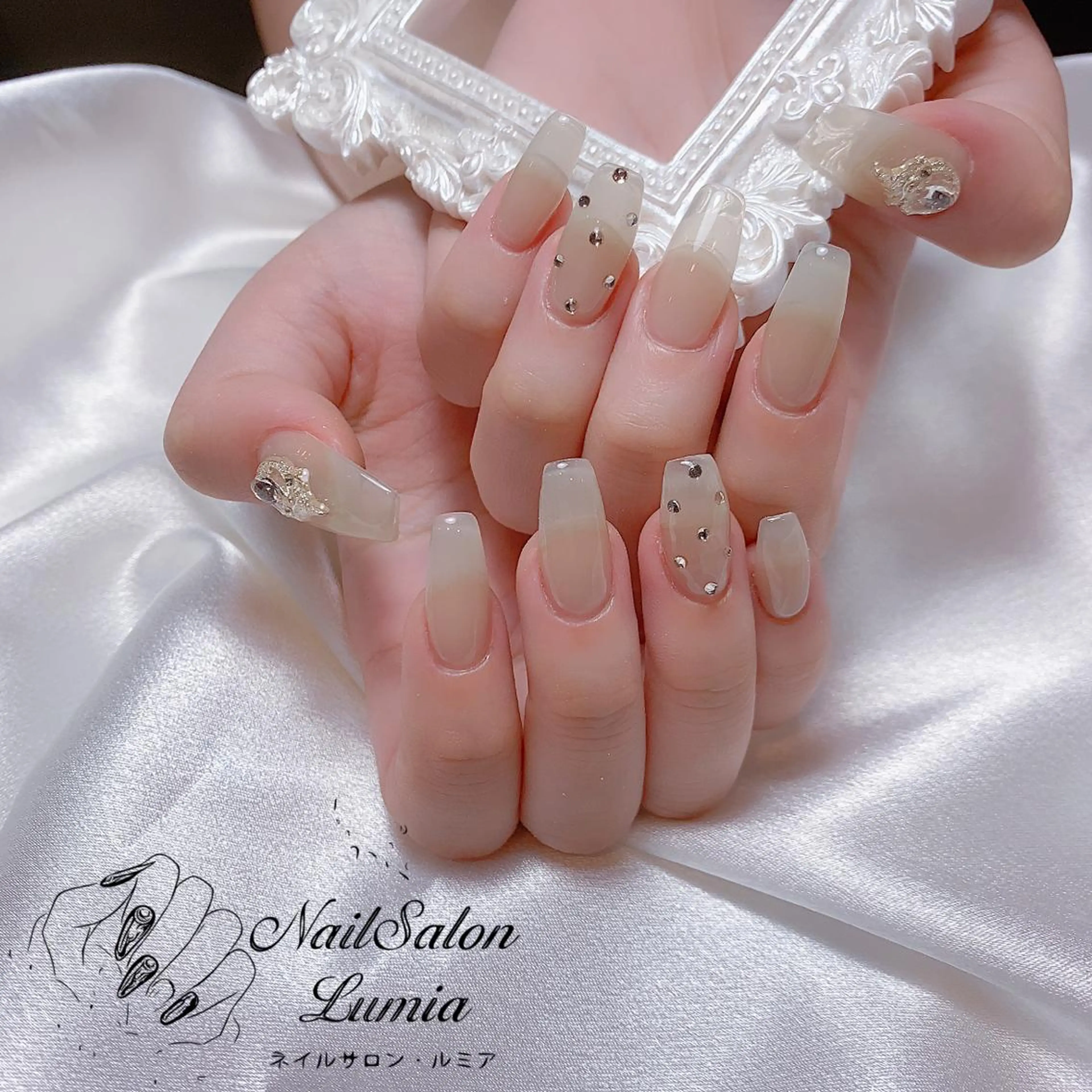 ネイル ハンドネイル ネイルサロン ルミア Lumia 店長のネイルデザイン