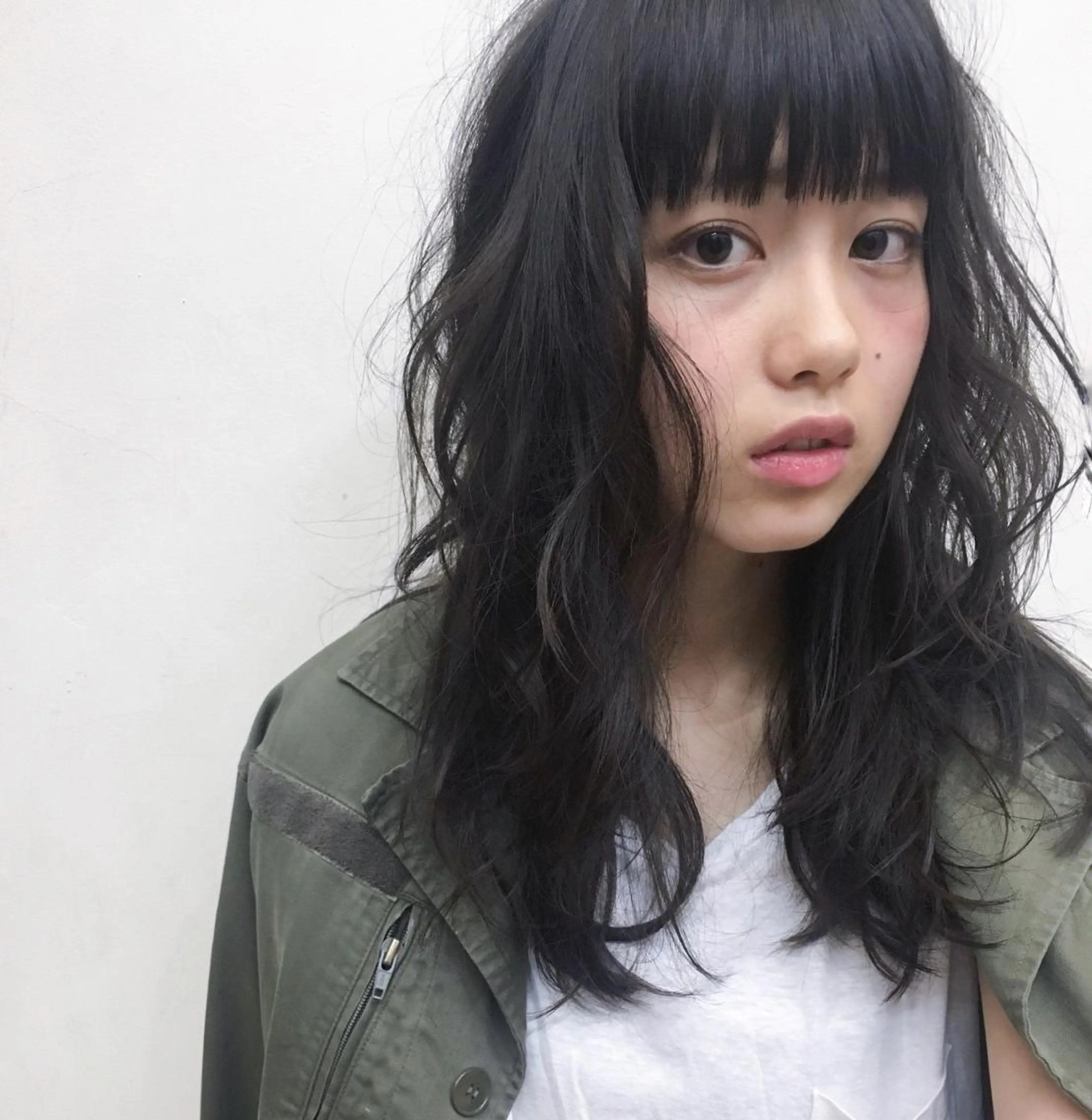 セミロング カラー カット トリートメント 吉川　ミチオ 【SHIKIO】のヘアスタイル