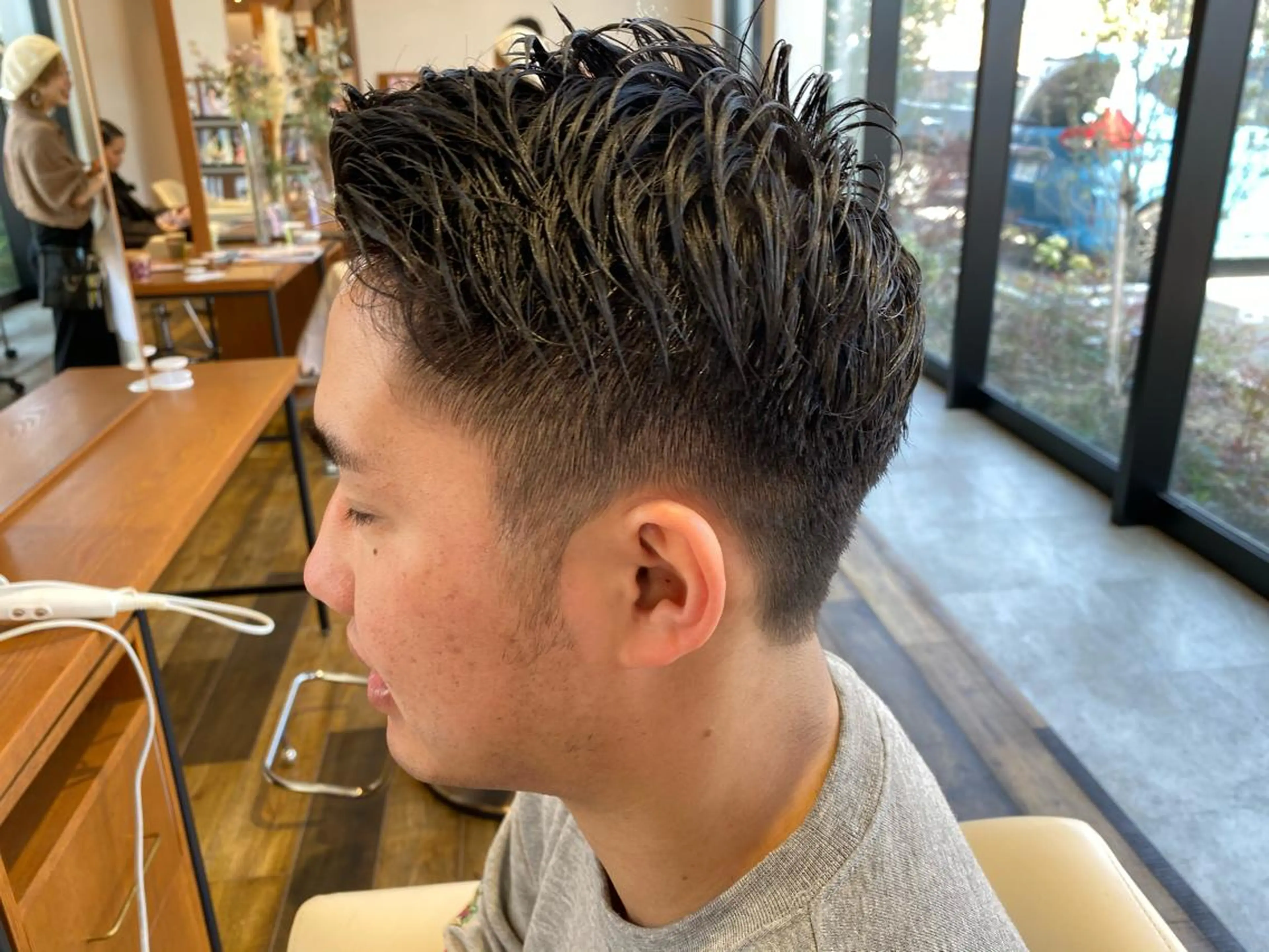 メンズ 刈り上げ カット 上西 力のヘアスタイル