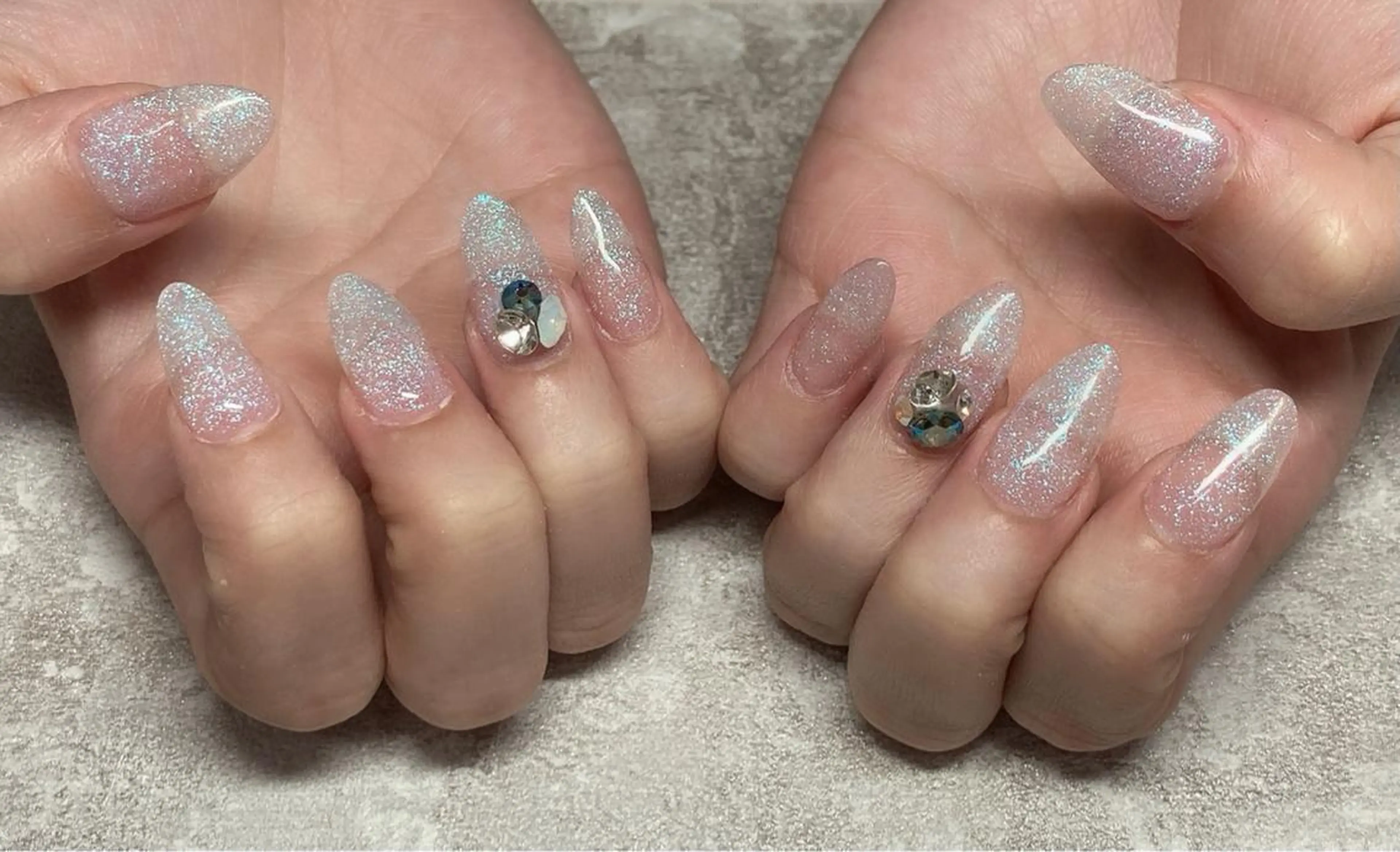 ネイル クリアネイル キラキラネイル ラメ(グリッター) HaL NaiLのネイルデザイン