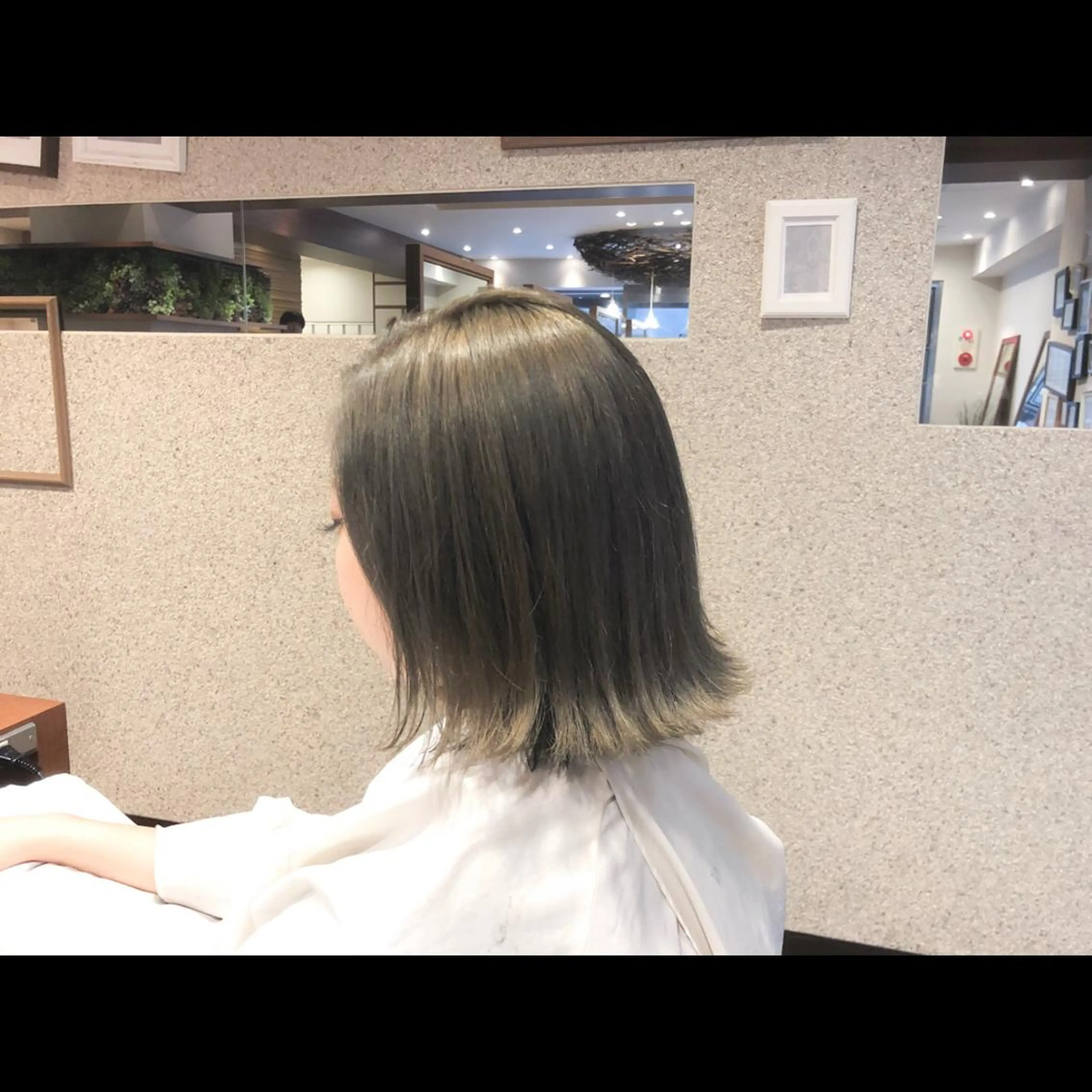 ショート ボブ 小森谷 亮太のヘアスタイル