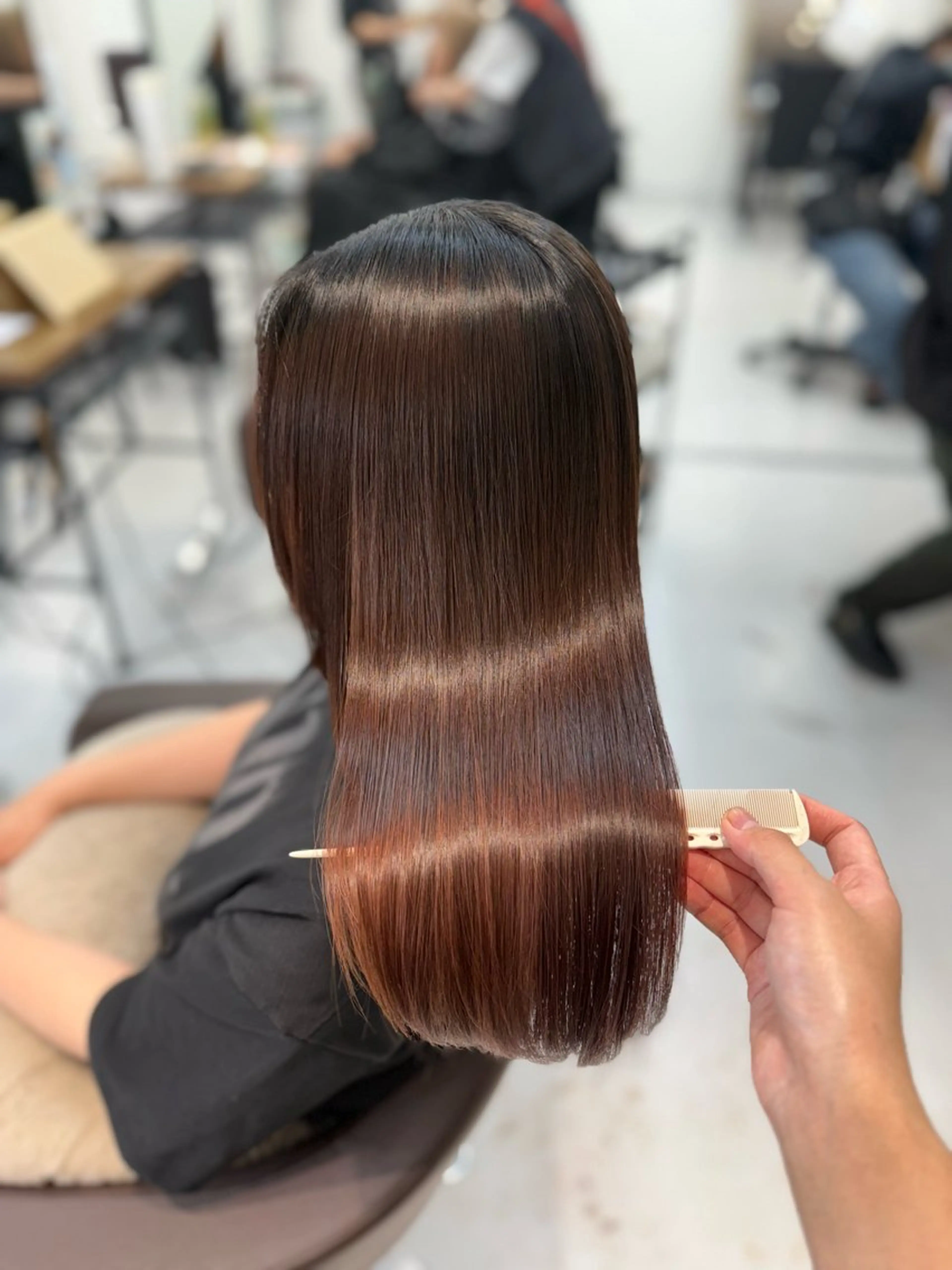 ロング 山崎結菜 🫧透明感カラーのヘアスタイル