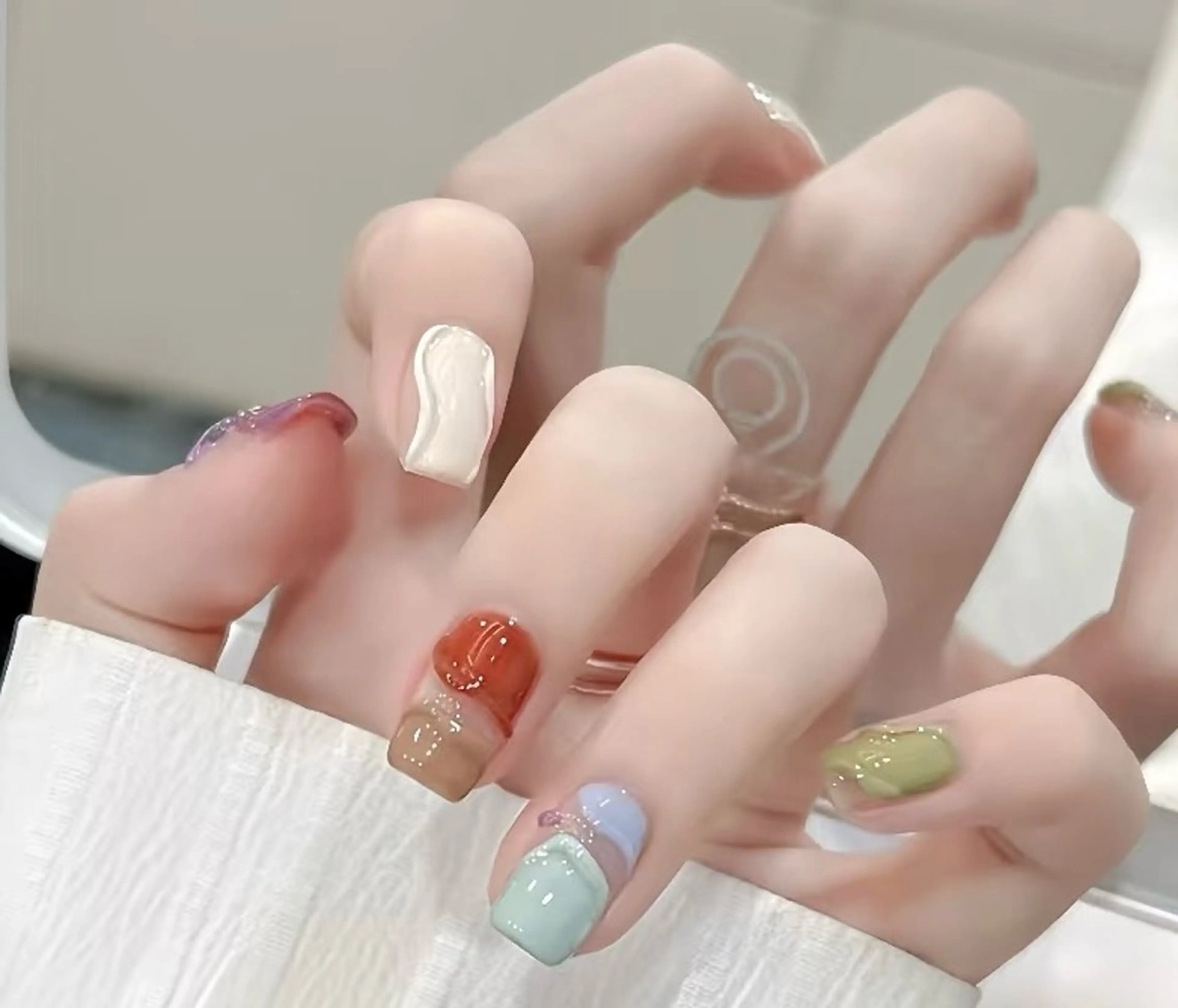 ネイル 高木 維麗絲のネイルデザイン