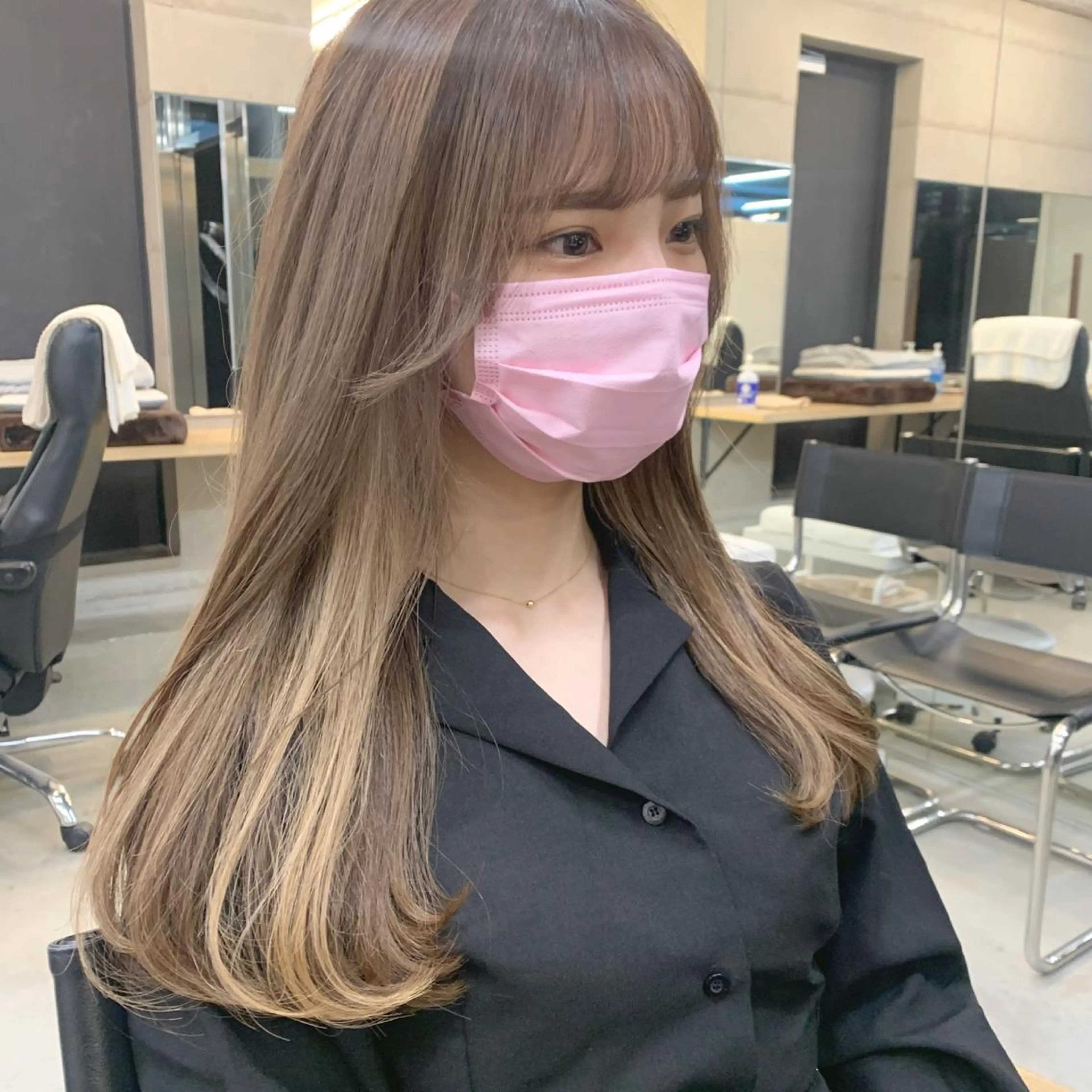 セミロング カラー 透明感/オリーブ/ グレージュ/YUKAのヘアスタイル