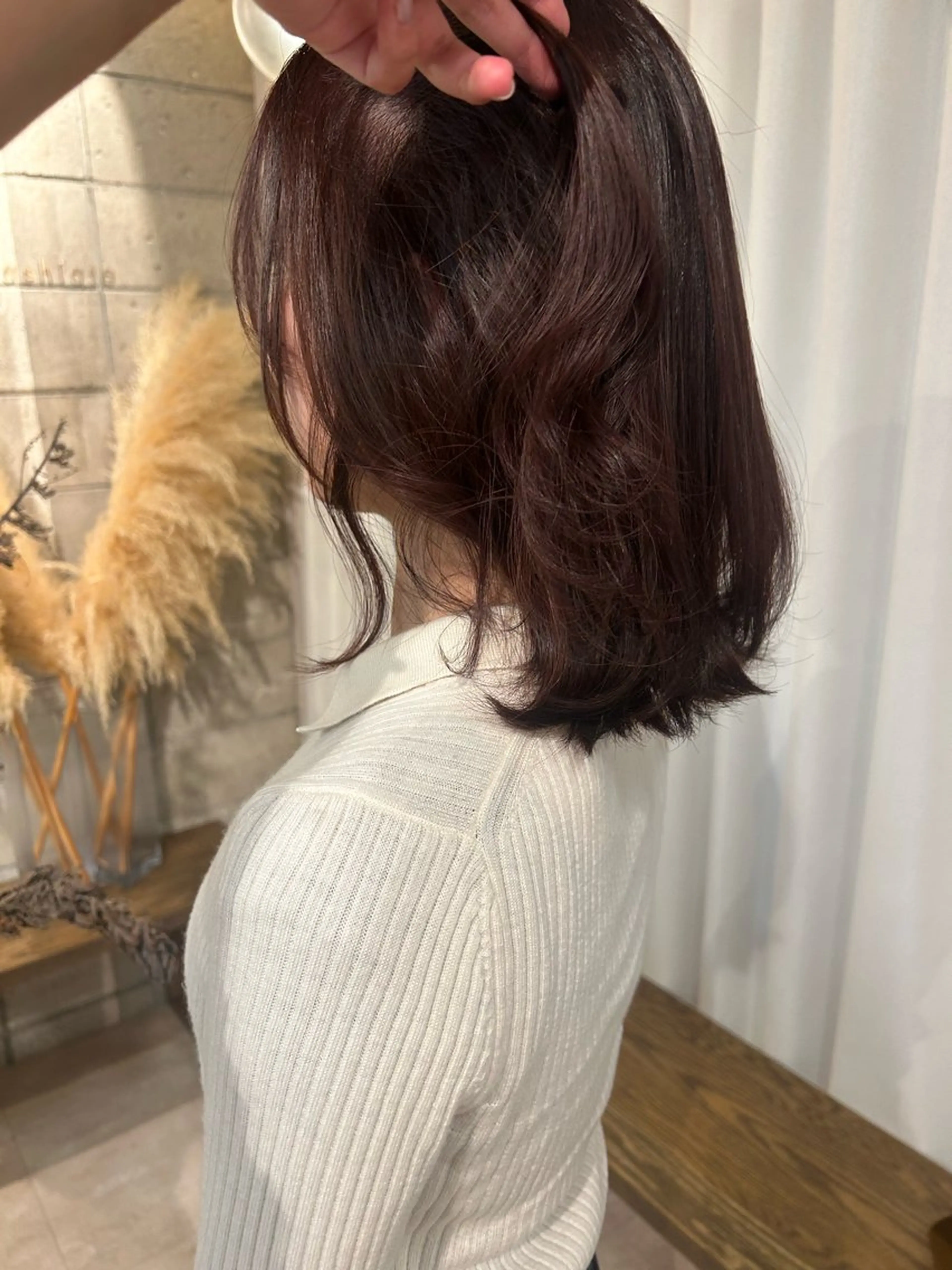 ミディアム カラー カット ヘアカラー トリートメント 戸田 望月のヘアスタイル