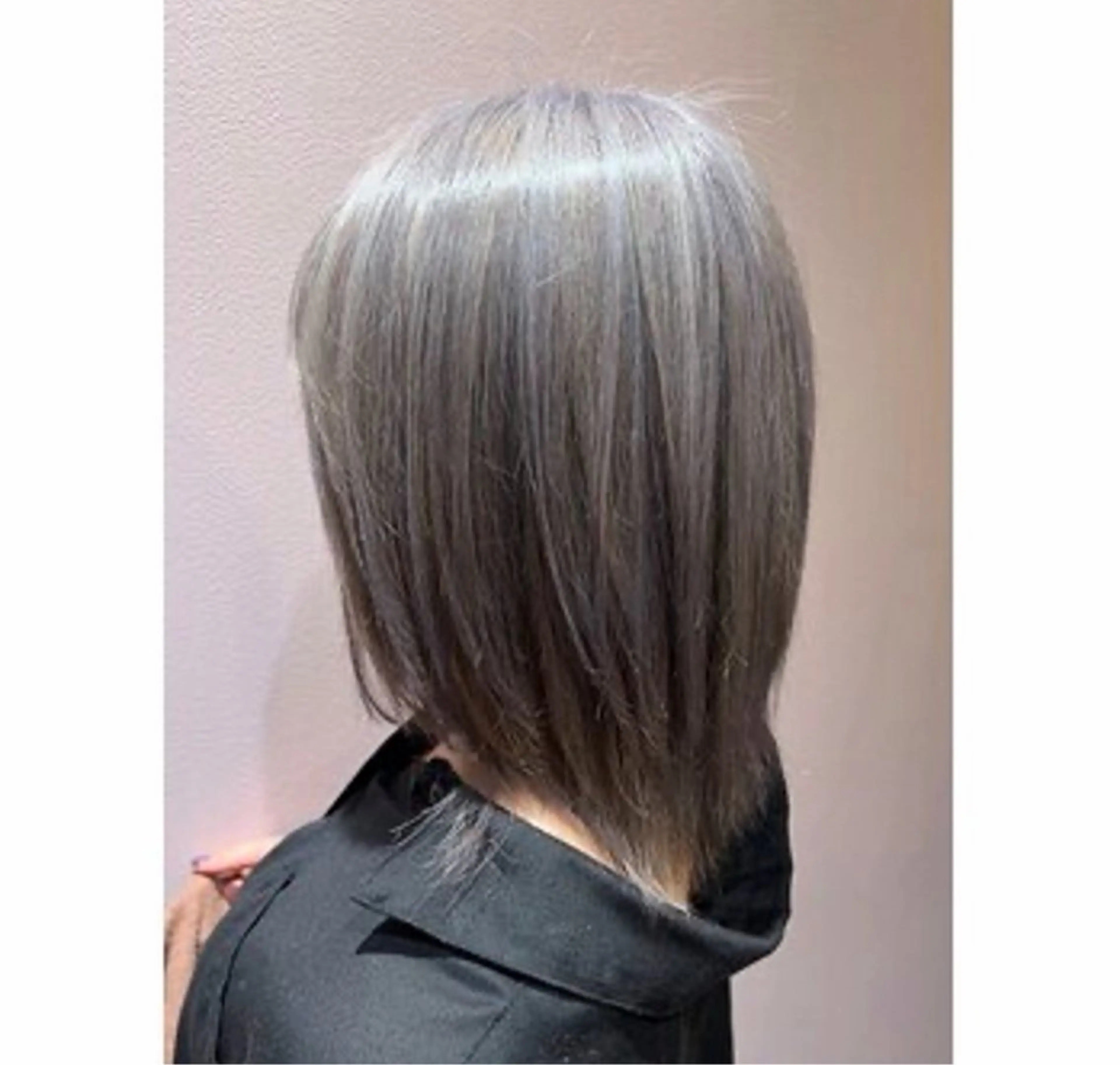 カラー ヘアカラー 梶 瑞希のヘアスタイル