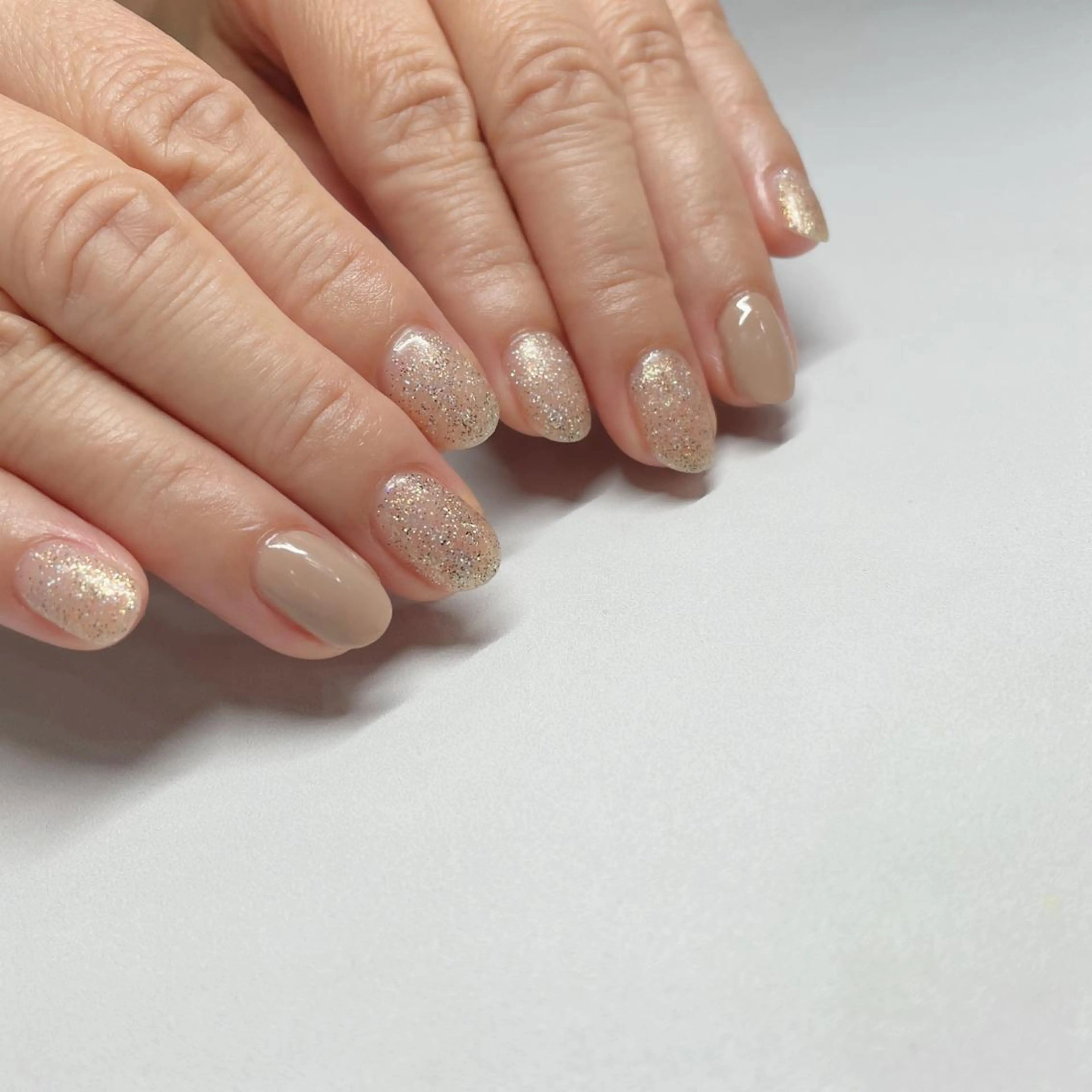 ネイル オモルフィ所属・カラーリスト marumoのヘアスタイル