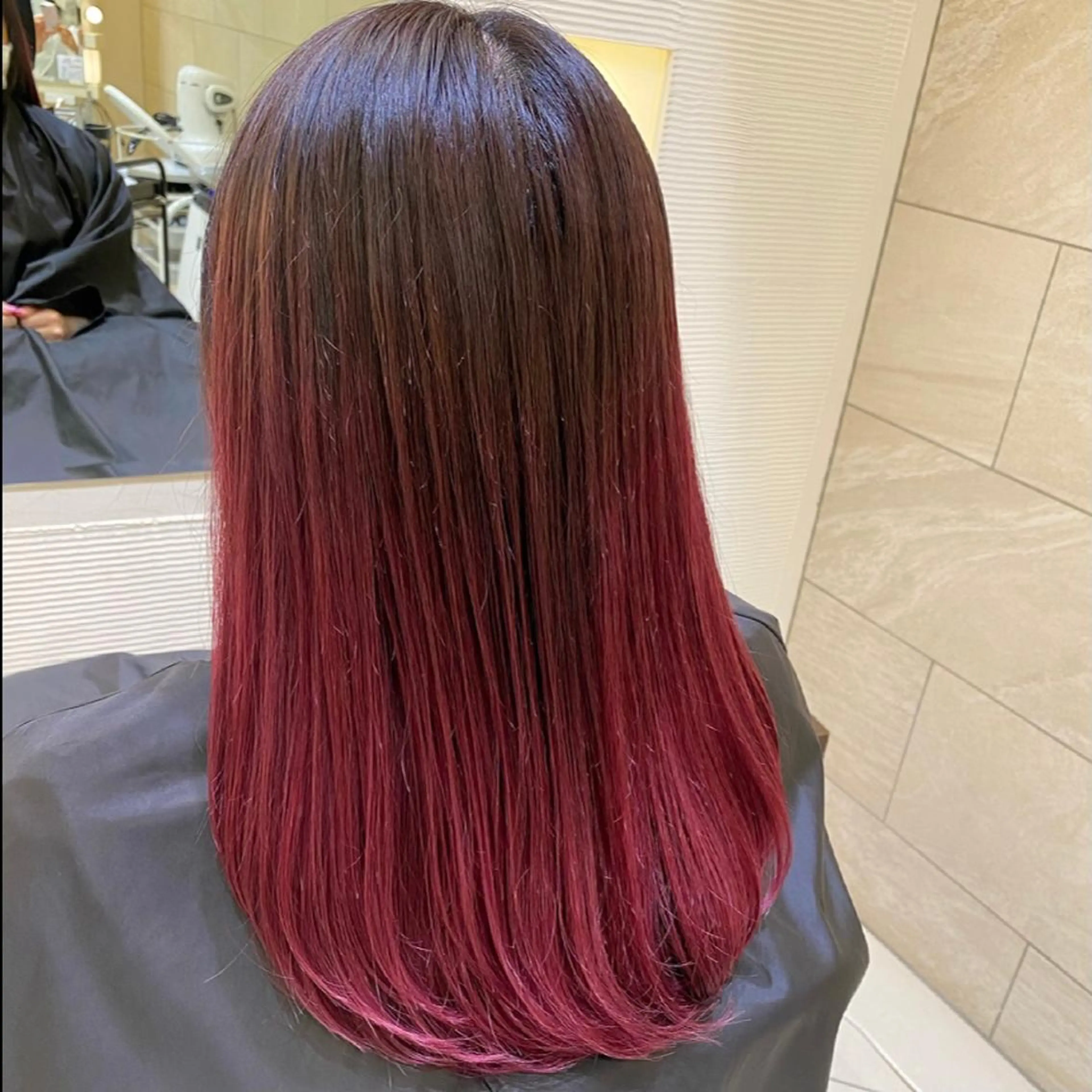 ロング カラー ヘアアレンジ 韓国レイヤー🖤🤍 /うえのゆずのヘアスタイル