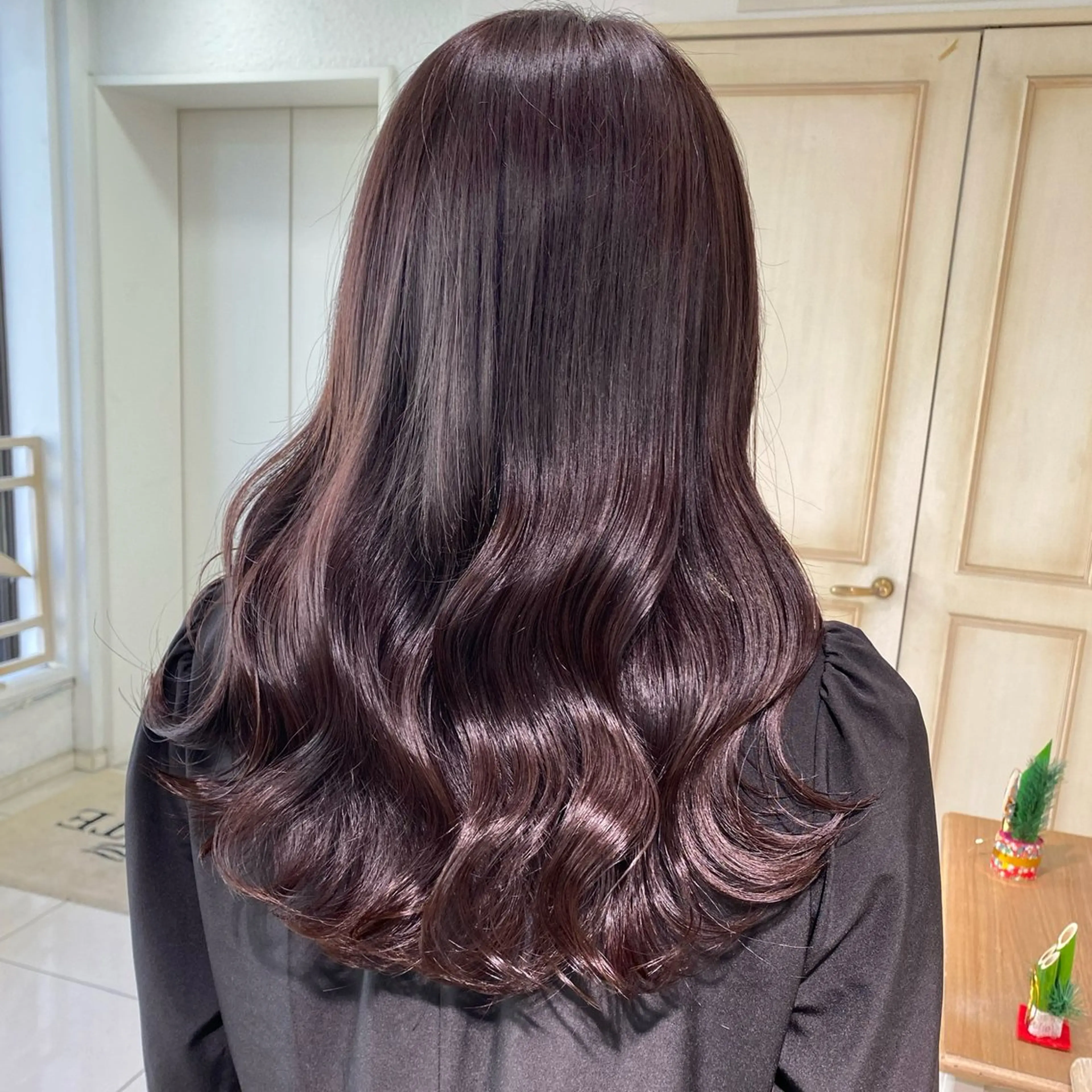 ロング カラー ヘアアレンジ ベージュカラー ブリーチ ブラウンカラー チョコレートブラウン 透明感カラー ヘアカラー 透明感カラー ai🫧🪞のヘアスタイル