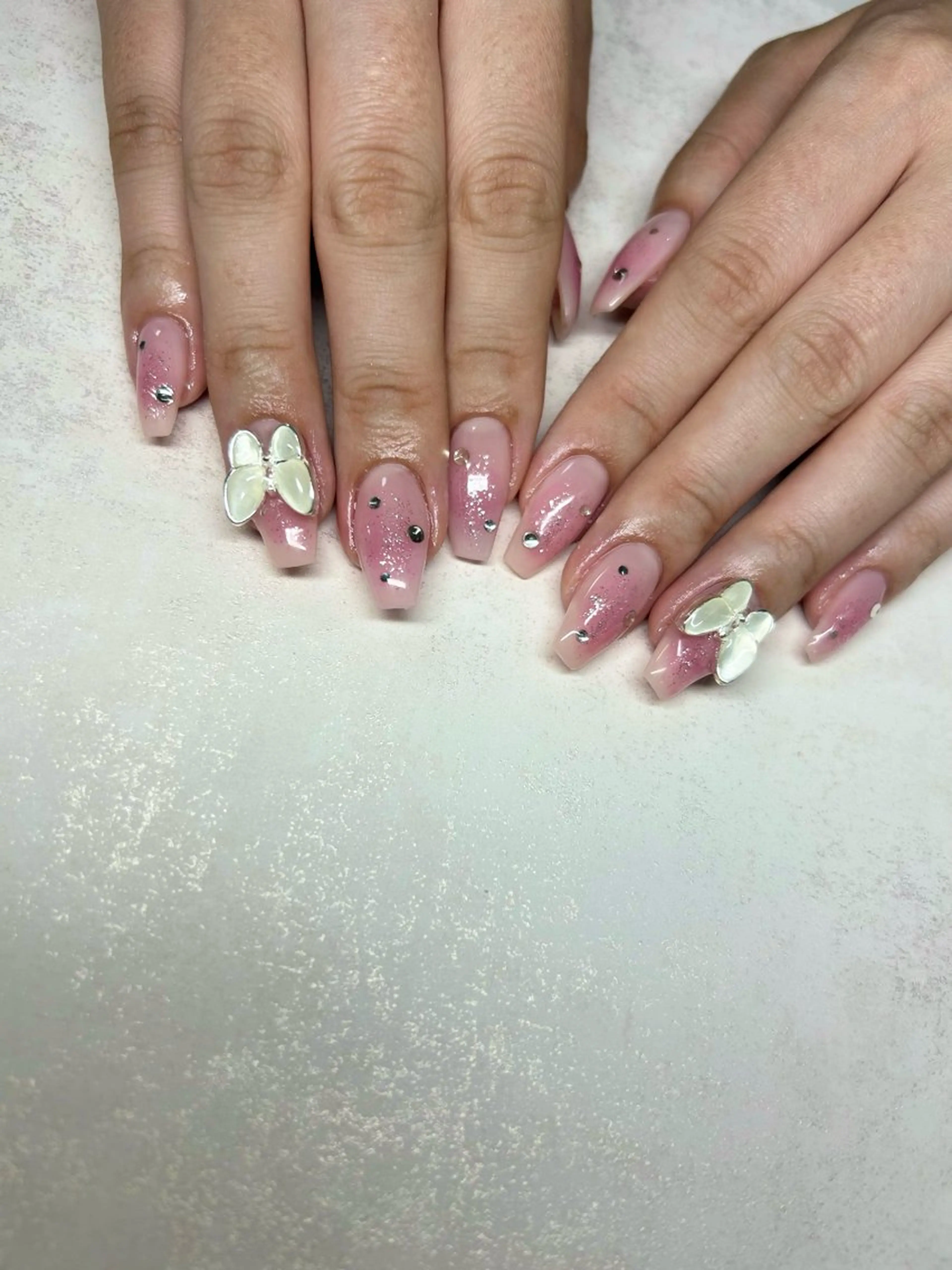 ネイル ANELA mのネイルデザイン