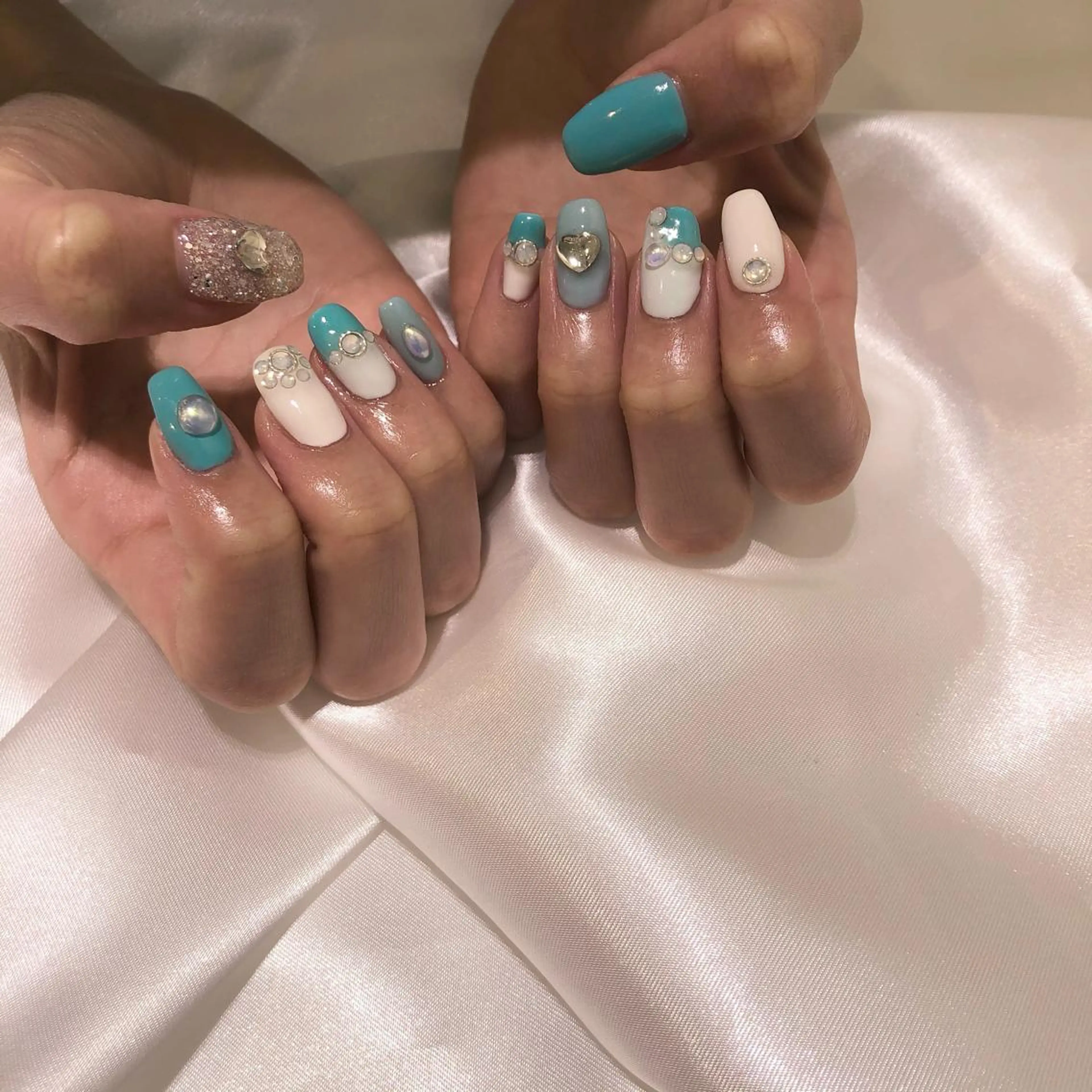 ネイル classic 新横浜所属・山田 暉のネイルデザイン