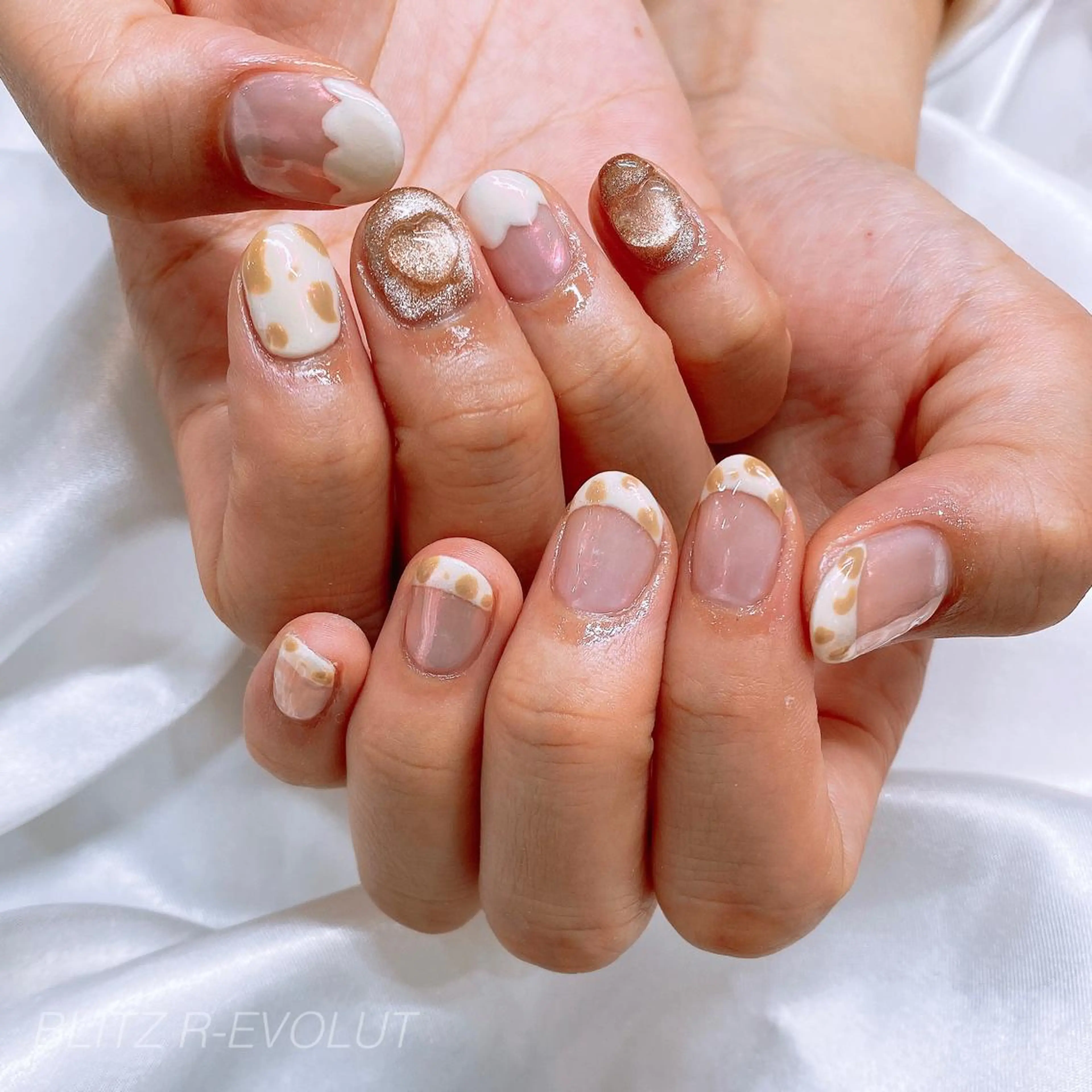 ネイル ☁️BLITZ 🎀笠原雪音🎀のネイルデザイン