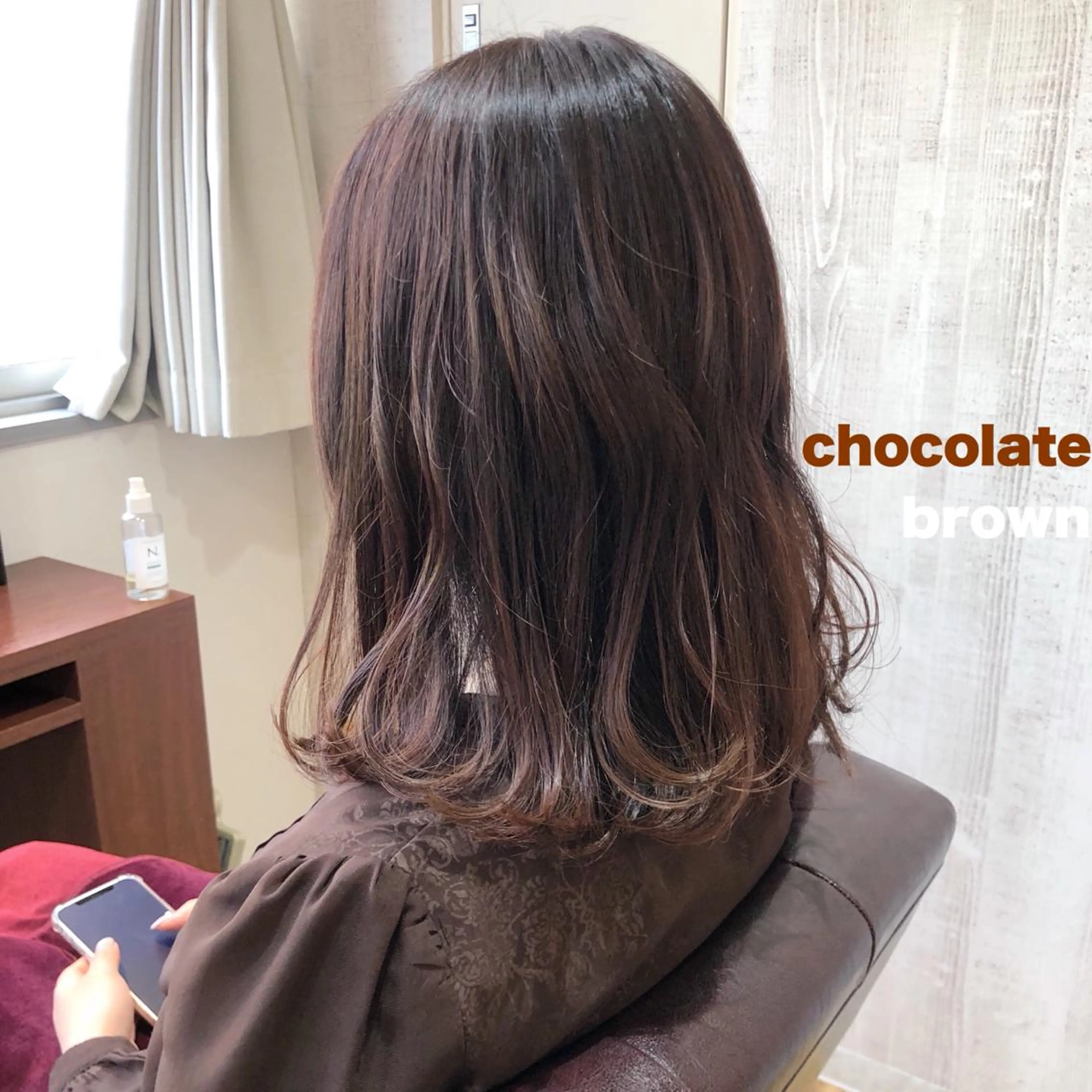 ミディアム A. Seoのヘアスタイル