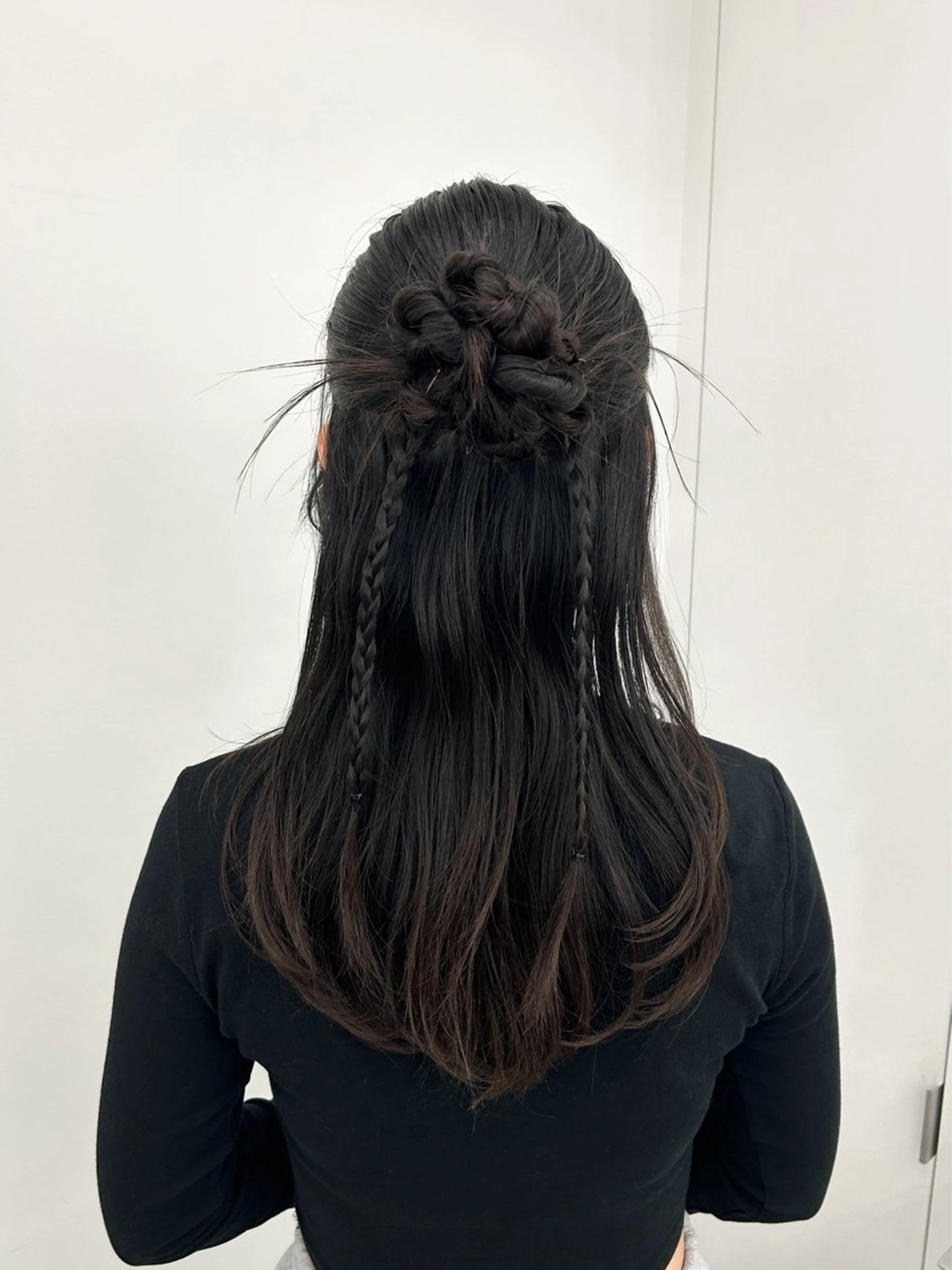 セミロング ヘアアレンジ ヘアセット 韓国ヘア/顔周り ヘアセット/加藤優里のヘアスタイル