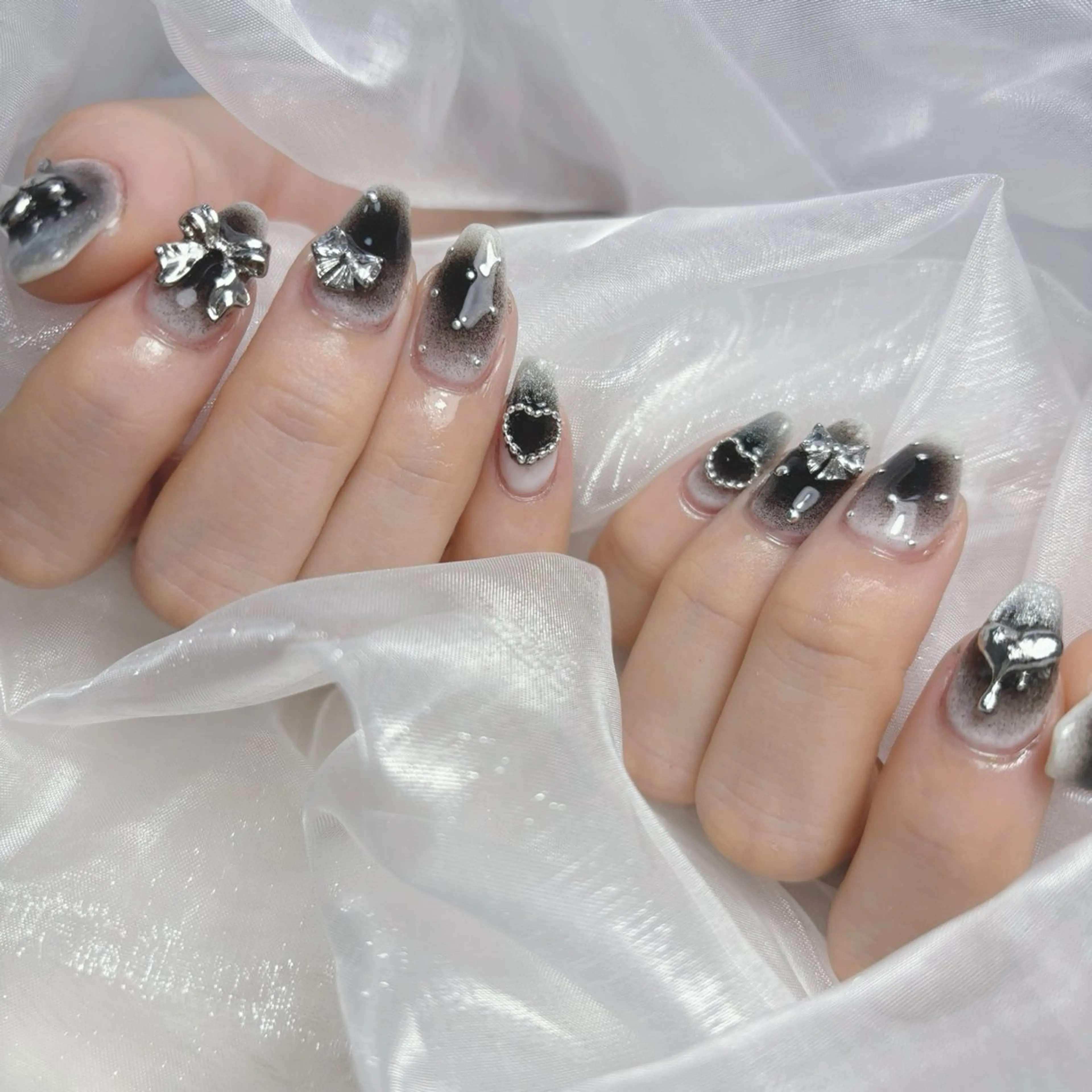 ネイル ハンドネイル STELLA ✩のネイルデザイン