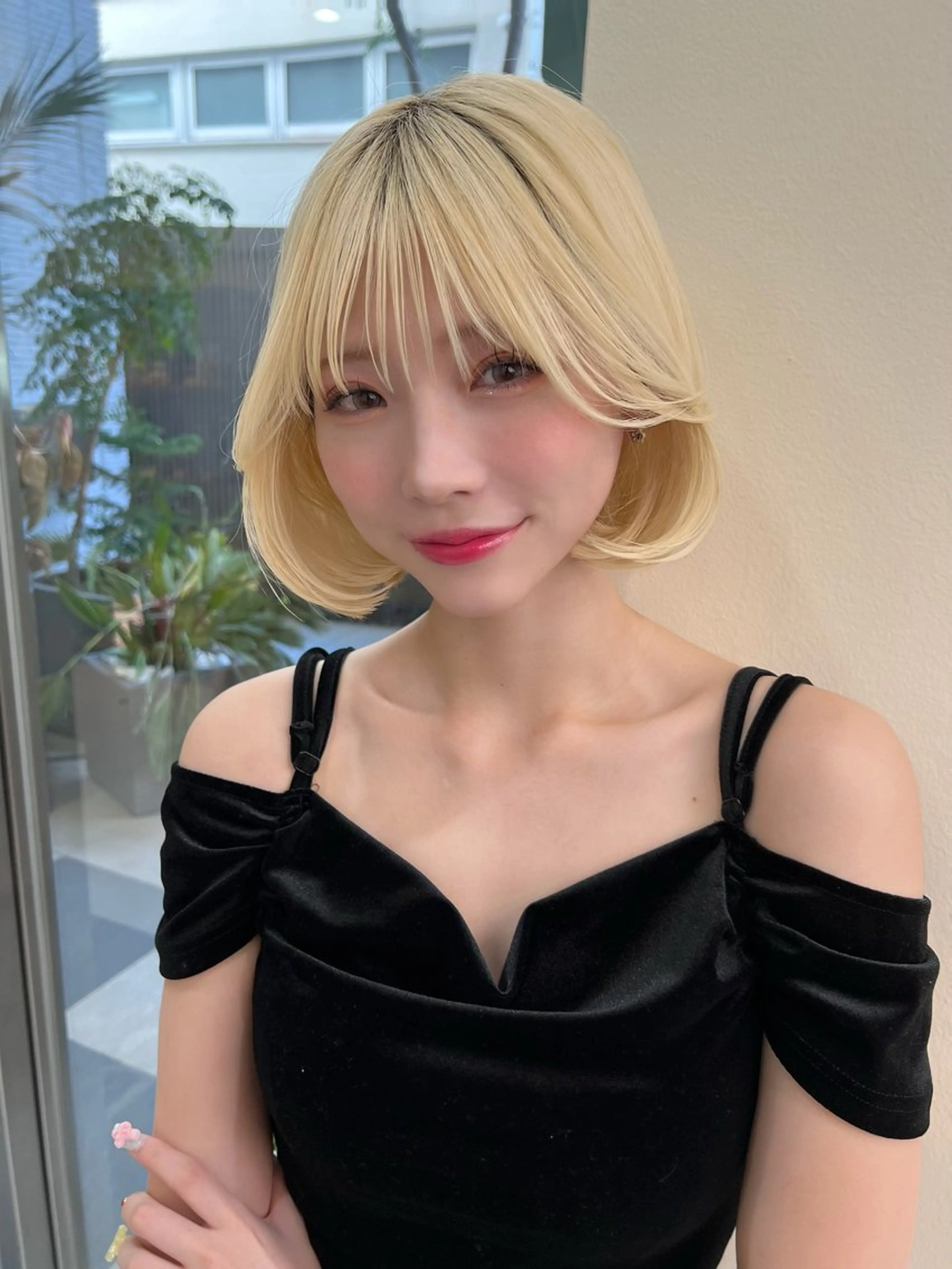 ショート カラー カット ヘアカラー トリートメント belle   表参道　terrace所属・抜きっぱなしブロンド /ハイトーン/カナタのヘアスタイル