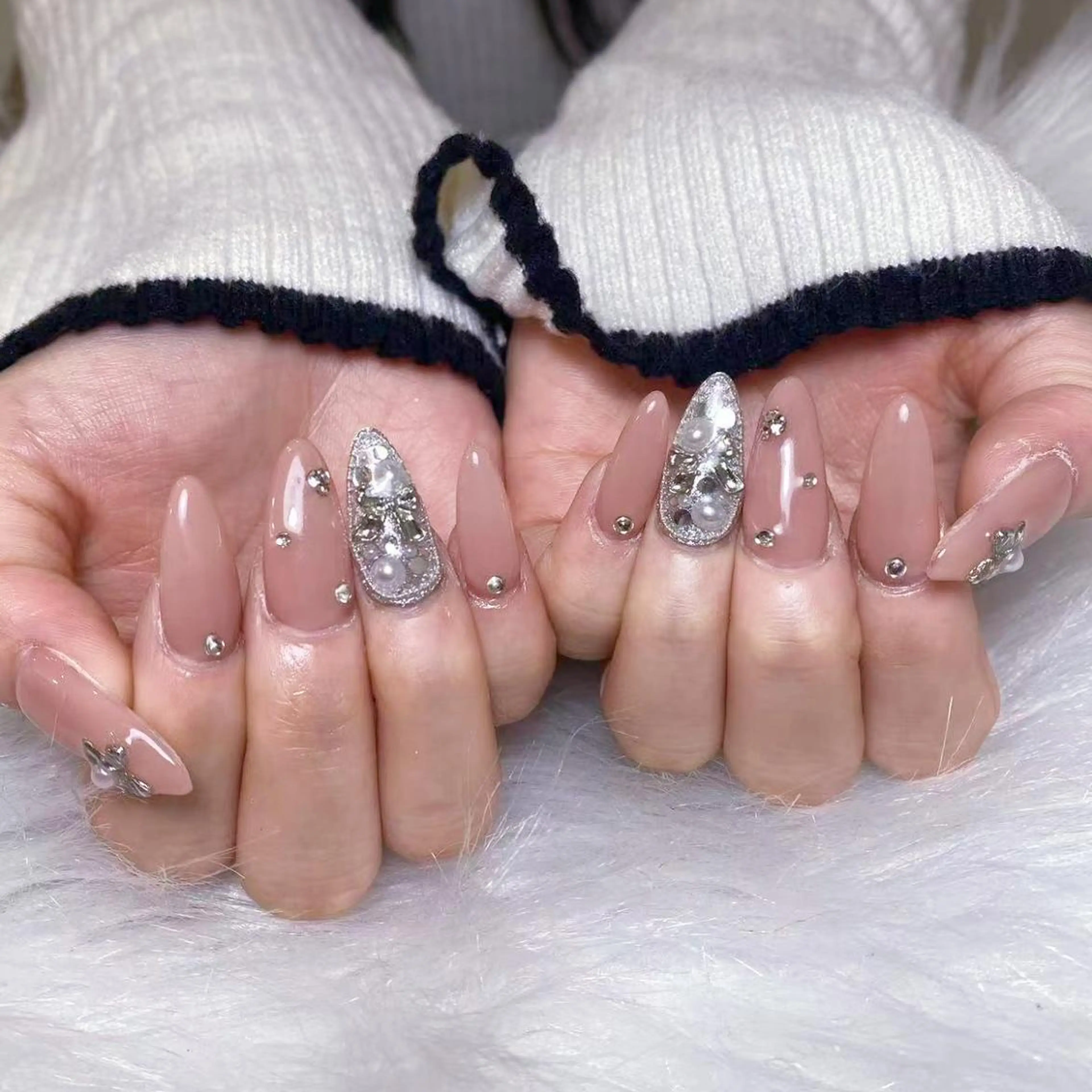 ネイル アートネイル オーロラネイル フラッシュネイル ガーリー キラキラネイル ハンドネイル Diamond NAIL💝のネイルデザイン