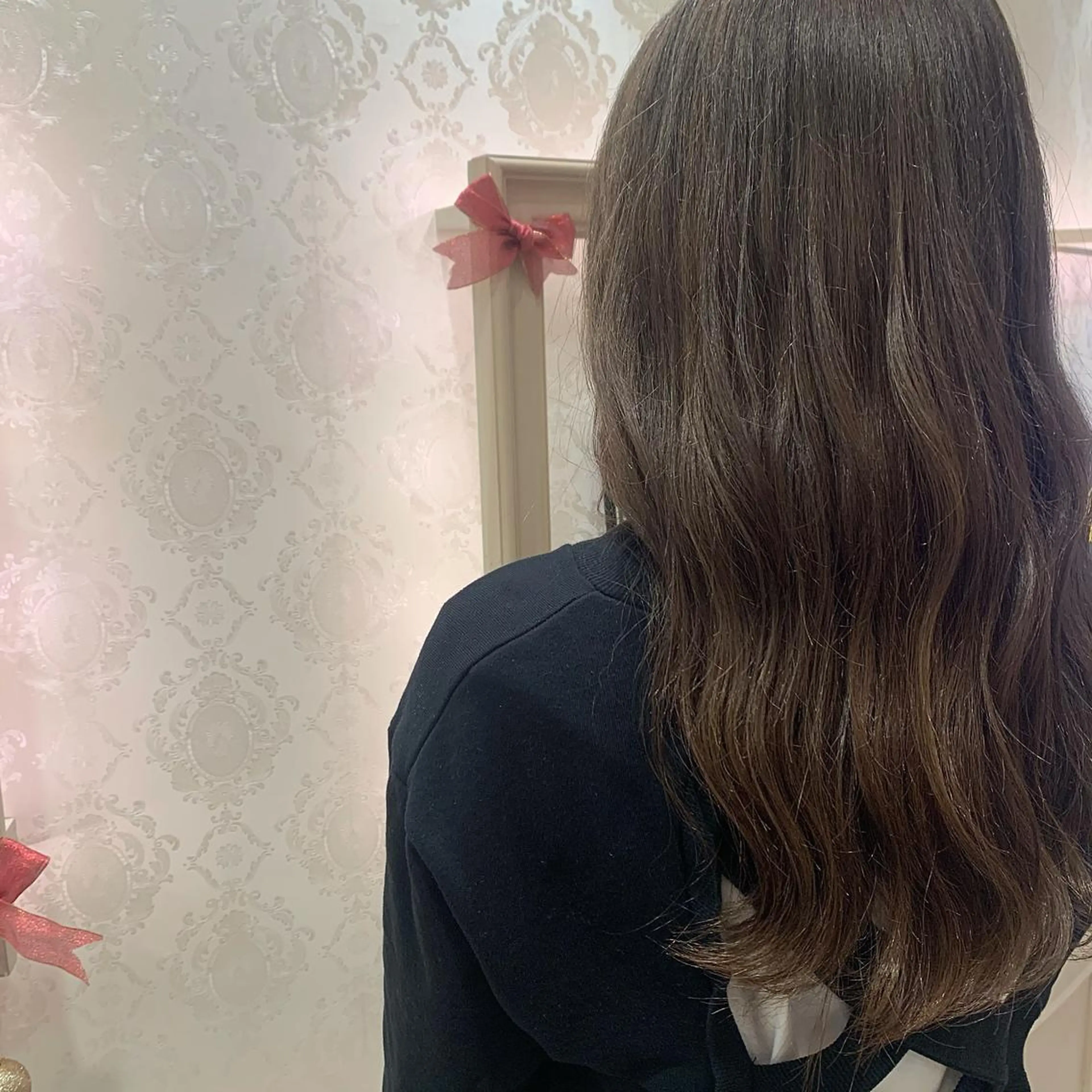 カラー 透明感カラー グレージュ 🍪ﾖｼｲﾊﾙﾈ🍪 ﾗﾍﾞﾝﾀﾞｰｶﾗｰのヘアスタイル