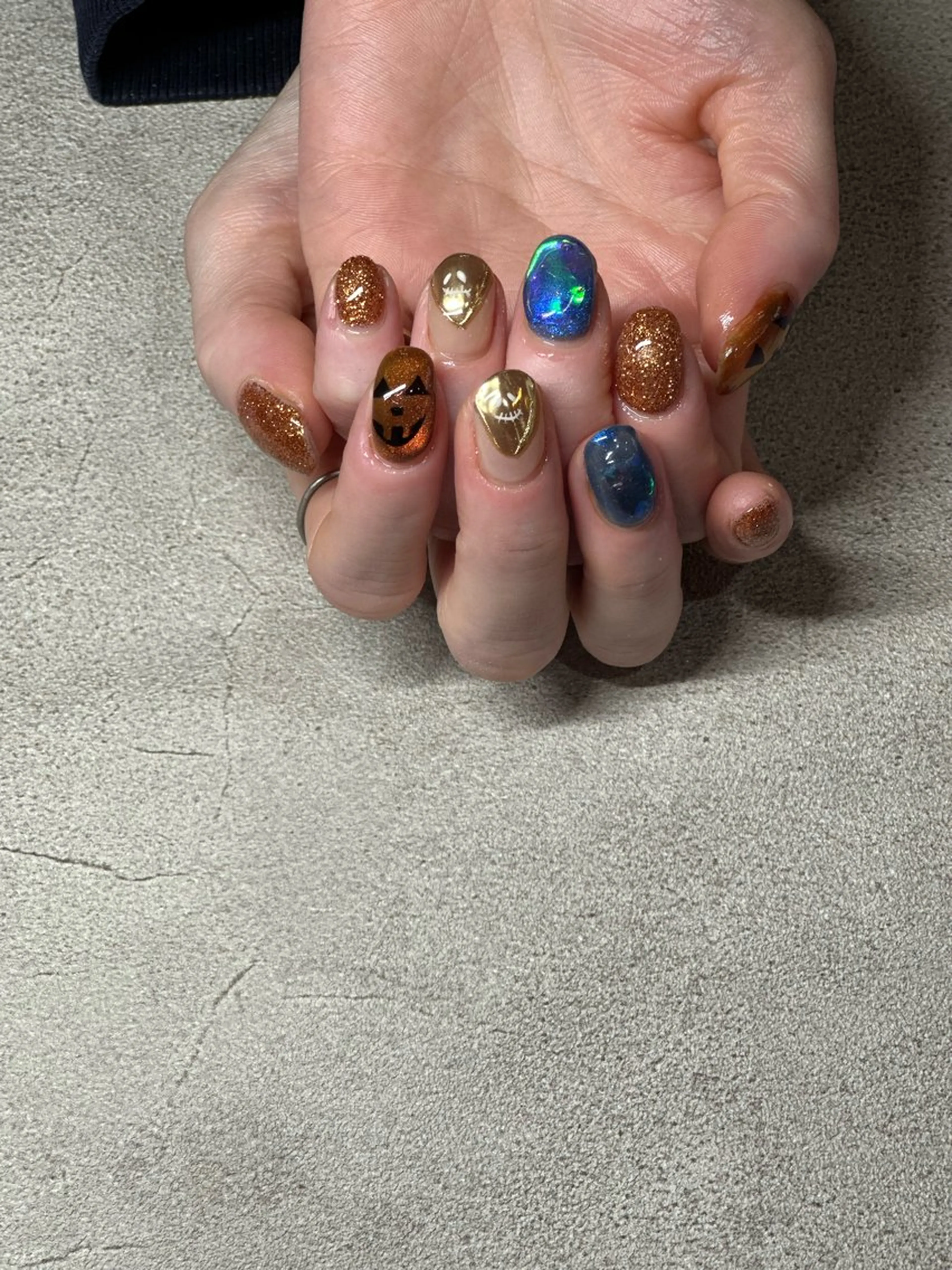 ネイル ジェルネイル ストーンネイル Hair＆Esthe＆Nail　Garden所属・Garden Takeuchiのネイルデザイン