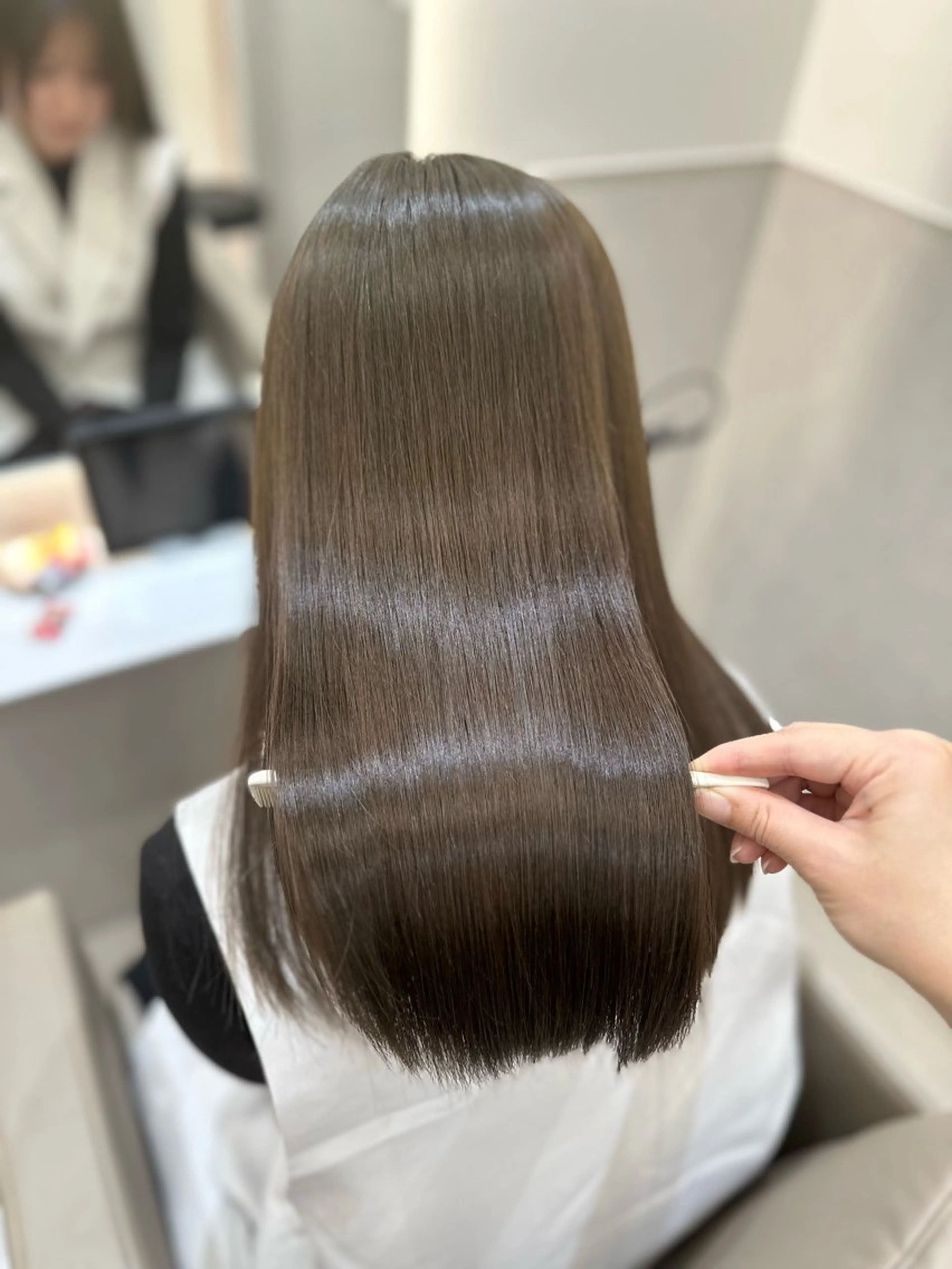 ロング カラー カット ヘアカラー トリートメント Kasumi Zinaのヘアスタイル