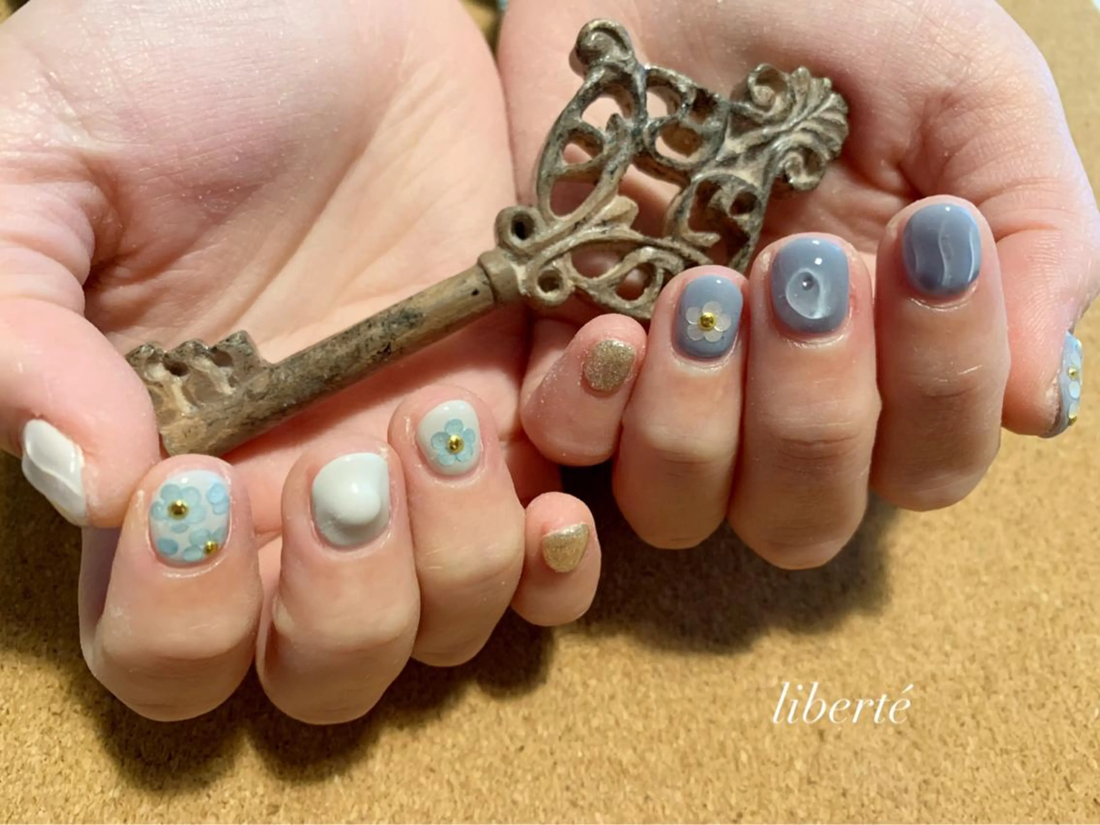 ネイル liberté (リベルテ)のネイルデザイン
