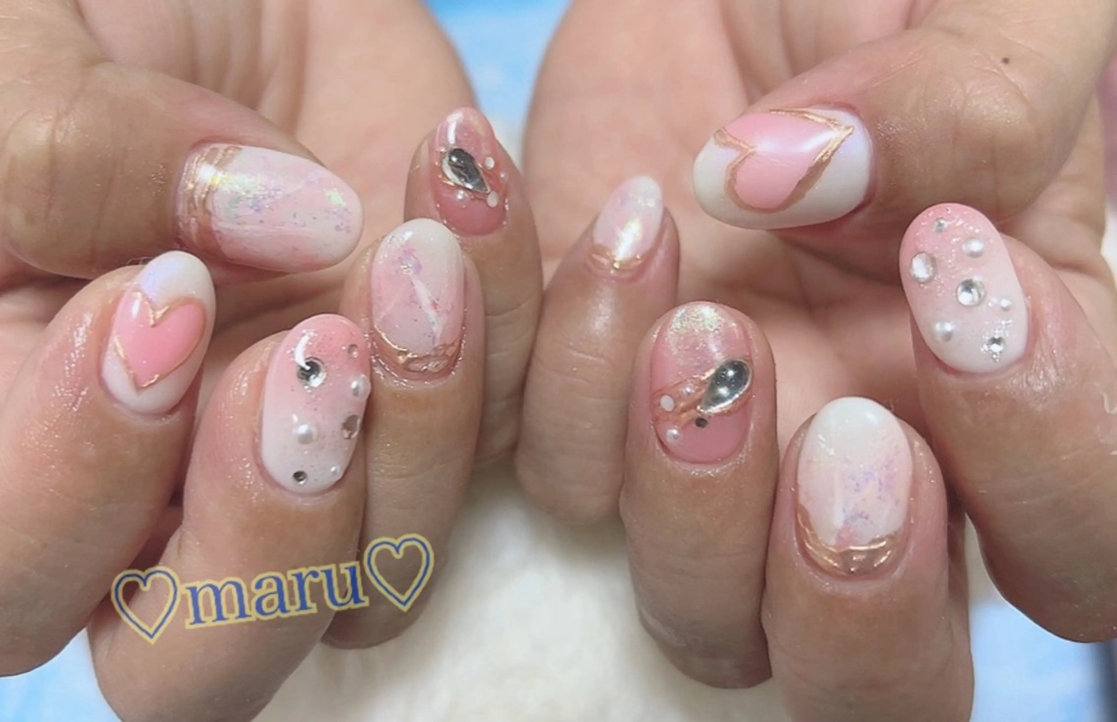 ネイル ハンドネイル フットネイル まるみ ♡のネイルデザイン