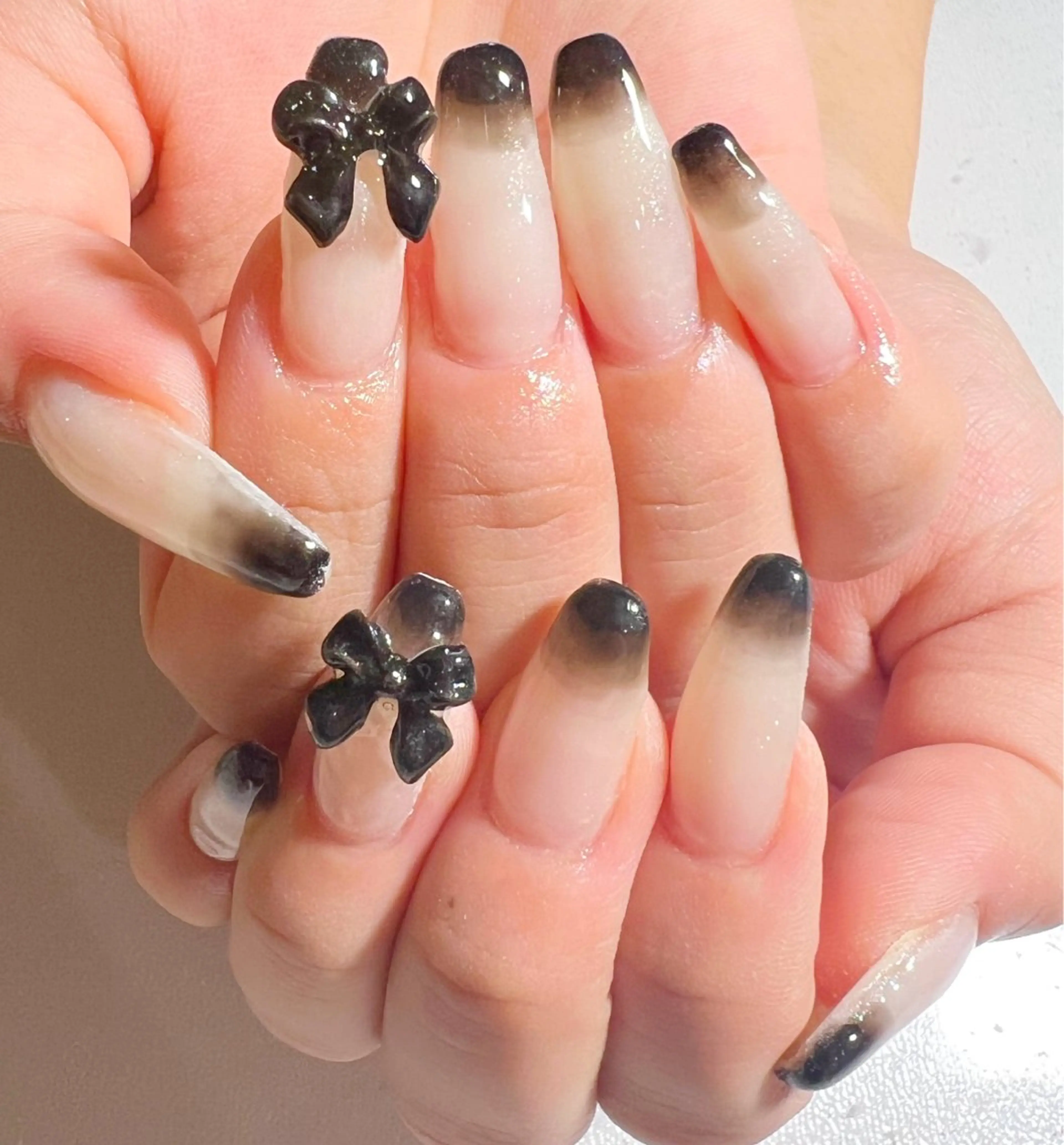 ネイル リボン ハンドネイル フットネイル private salon mieのネイルデザイン