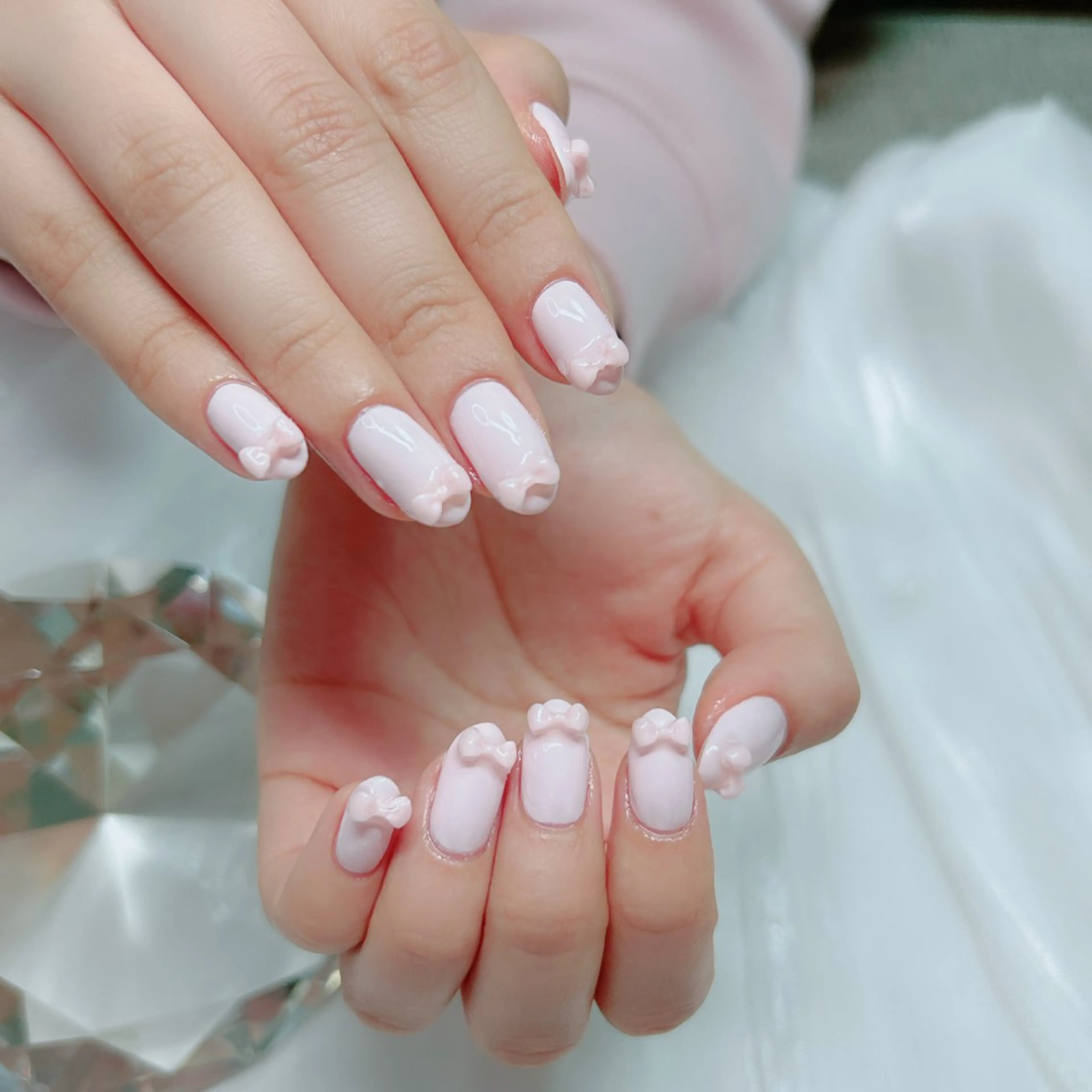 ネイル オーロラネイル ミラーネイル オフィスネイル ワンカラーネイル シンプルネイル ハンドネイル Cute Tips nailのネイルデザイン