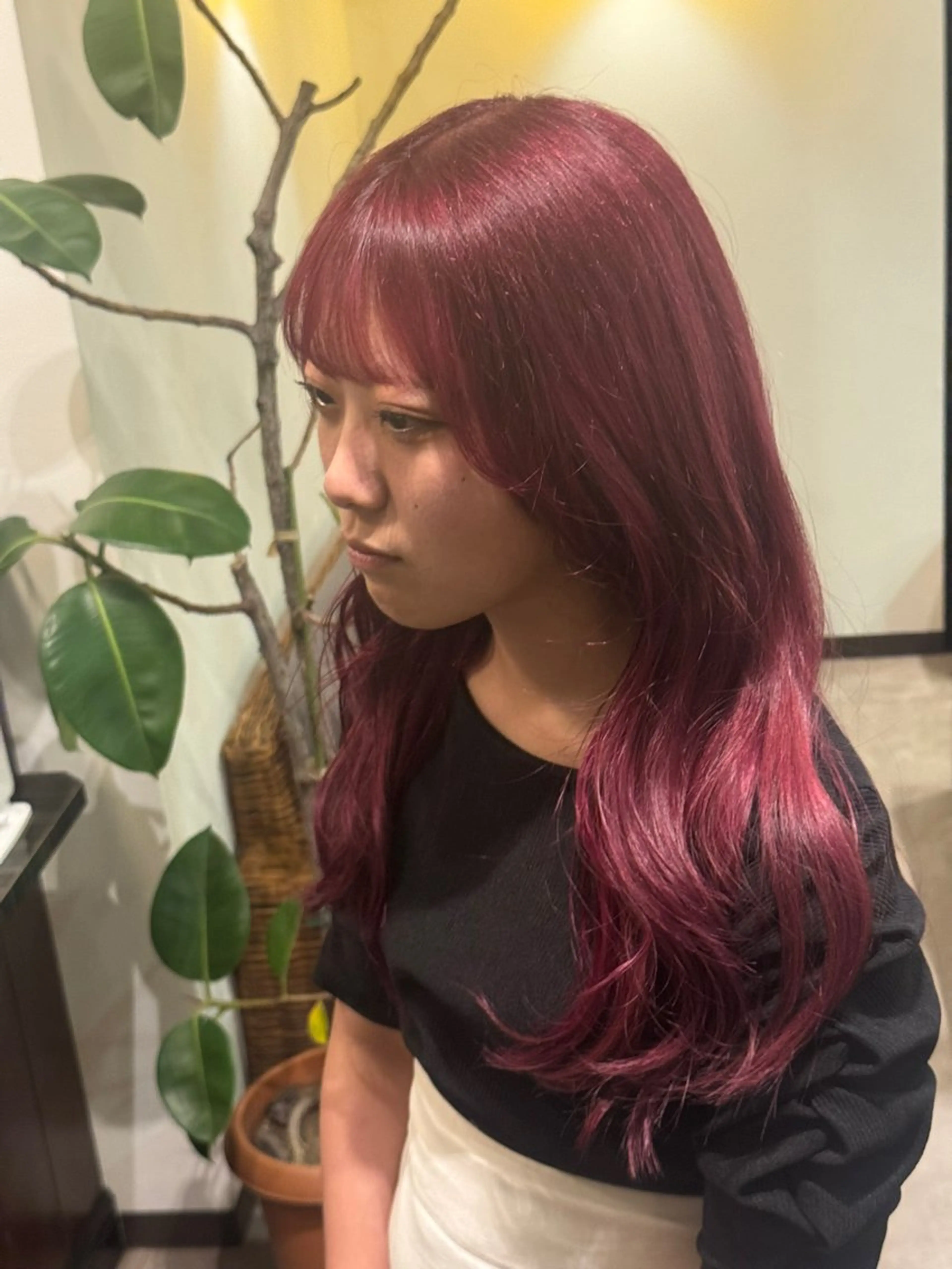 ロング レイヤーカット ローレイヤー カット gimmick自由が丘所属・自由が丘/駅近/艶髪 /骨格補正/土屋優希のヘアスタイル