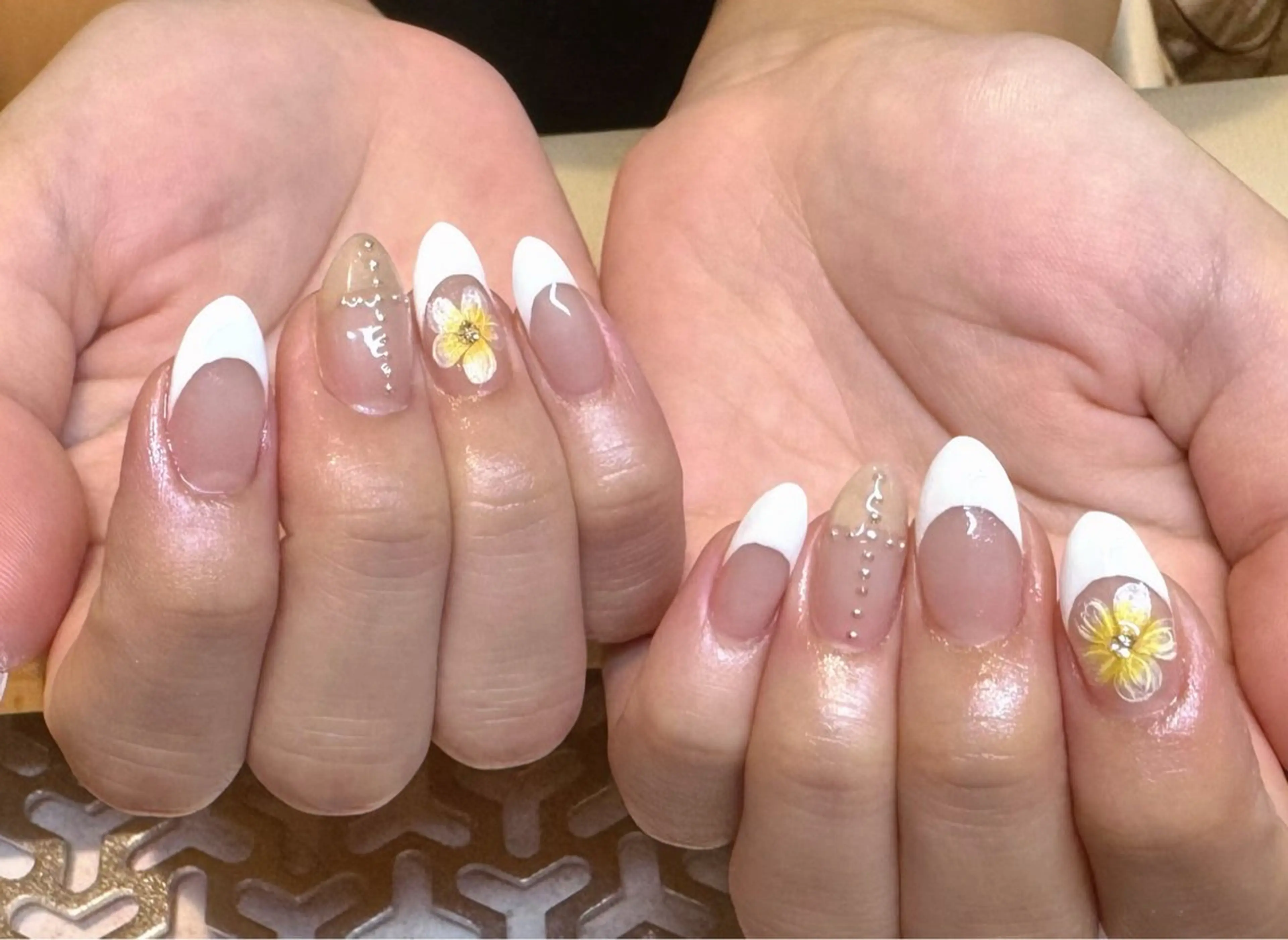 ネイル べっ甲ネイル ボルドー ブラウン マグネットネイル ニュアンスネイル ハンドネイル RinRin　nail所属・孔 ジンシェンのネイルデザイン