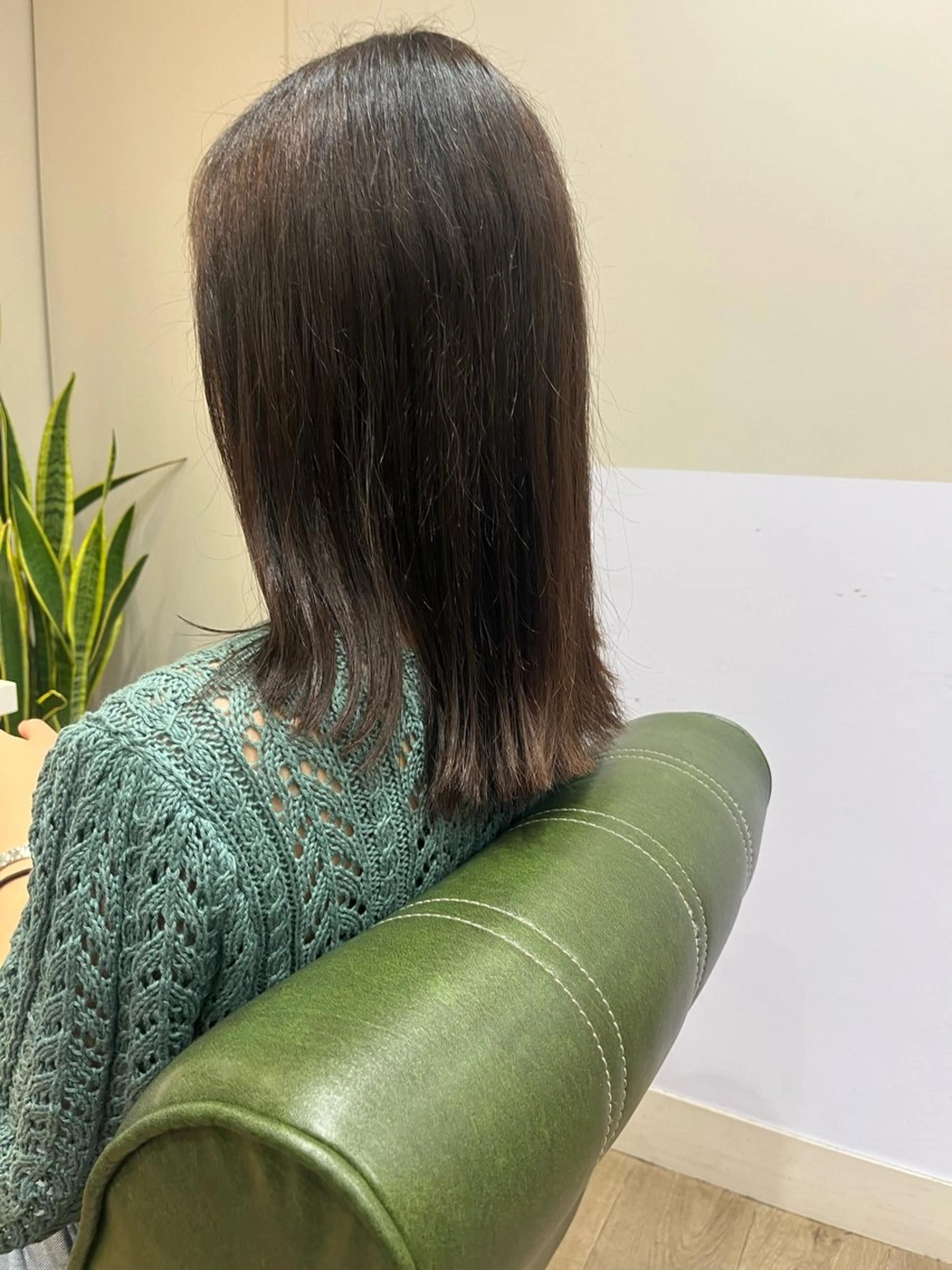 ロング 小鴨 美佳のヘアスタイル