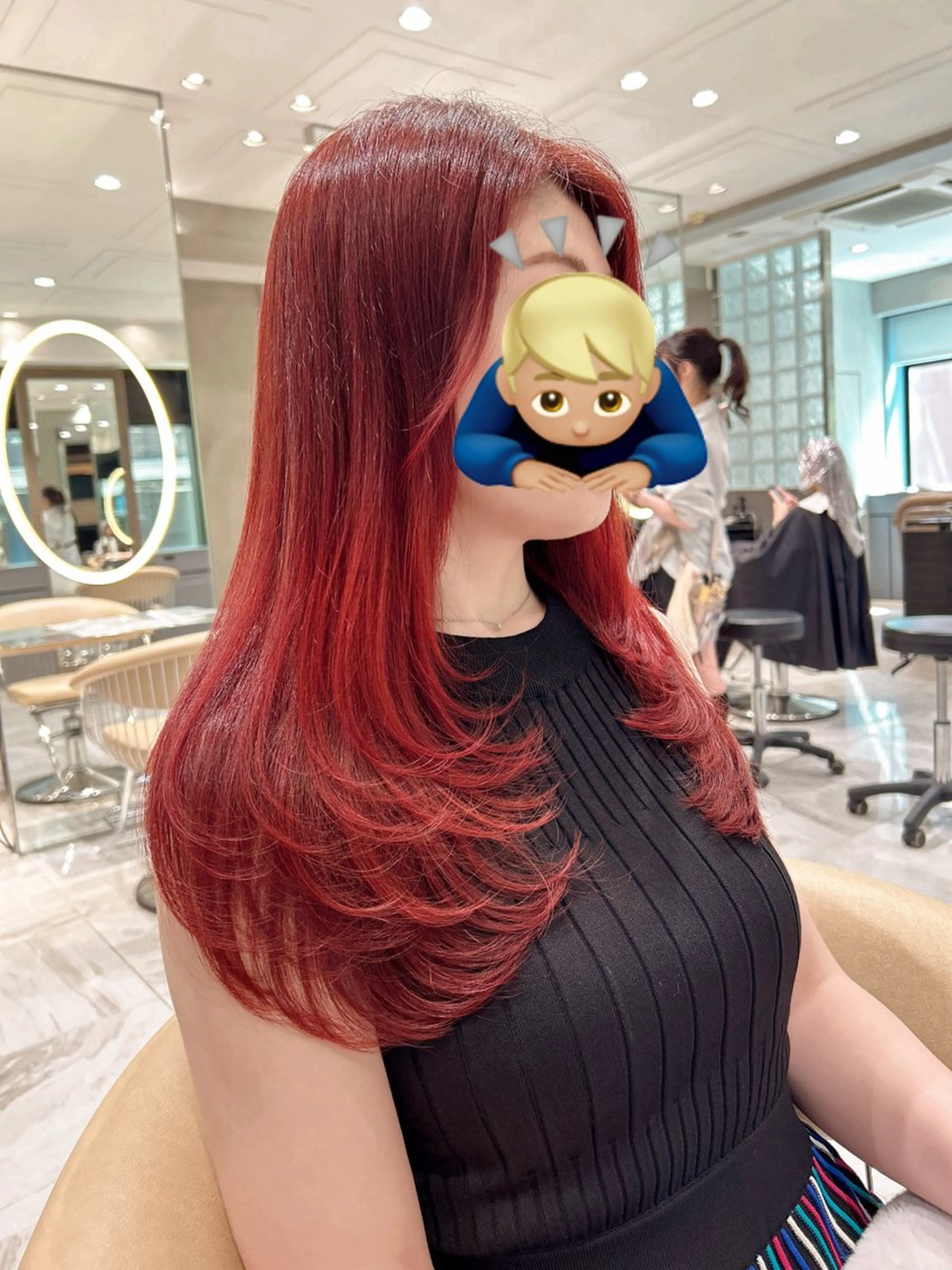 ロング 🥇KEN /レイヤー/艶カラーのヘアスタイル