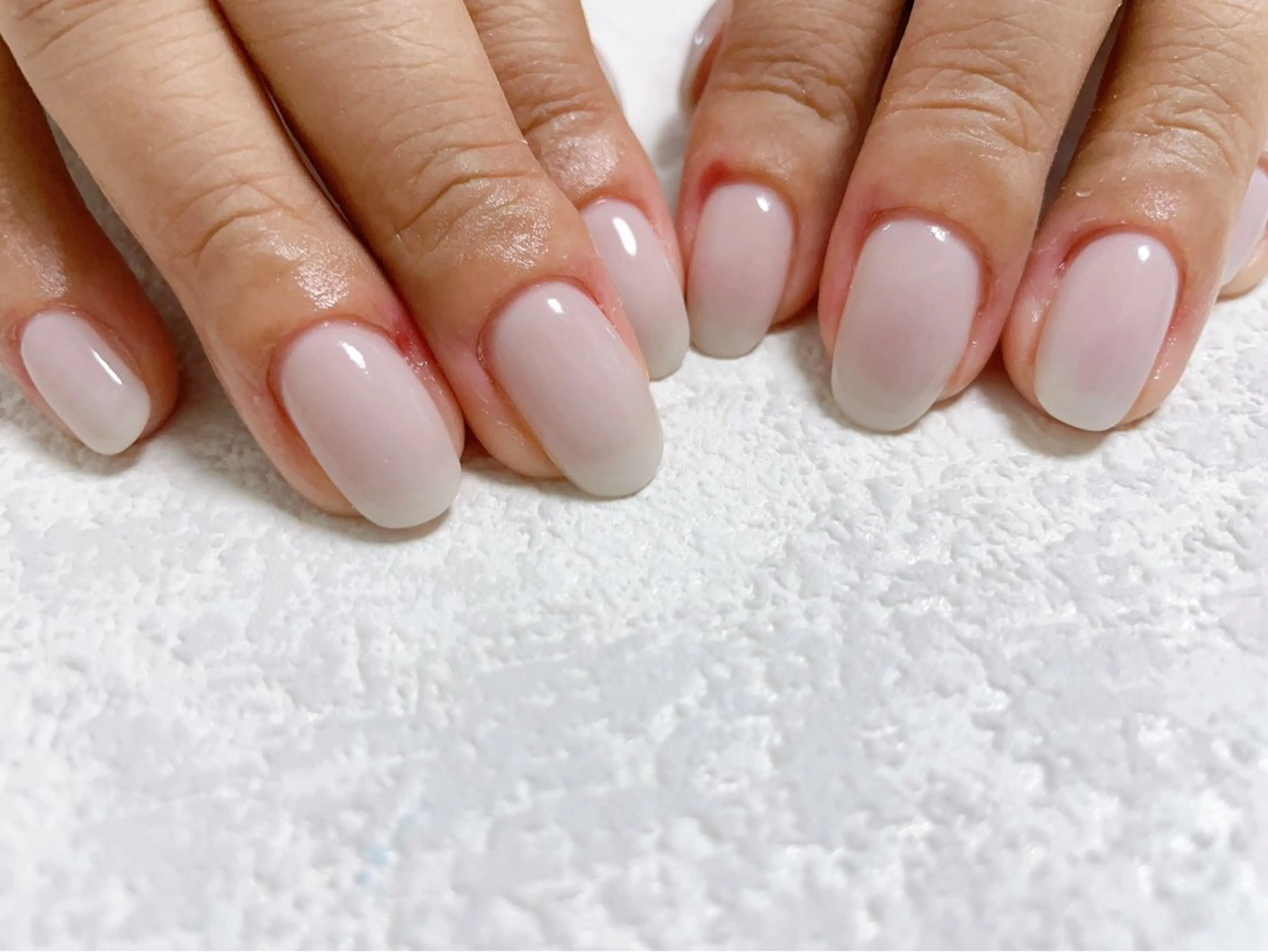 ネイル オーロラネイル ブルー フットネイル フレンチネイル ジェルネイル ハンドネイル kiki nail たまプラーザのネイルデザイン