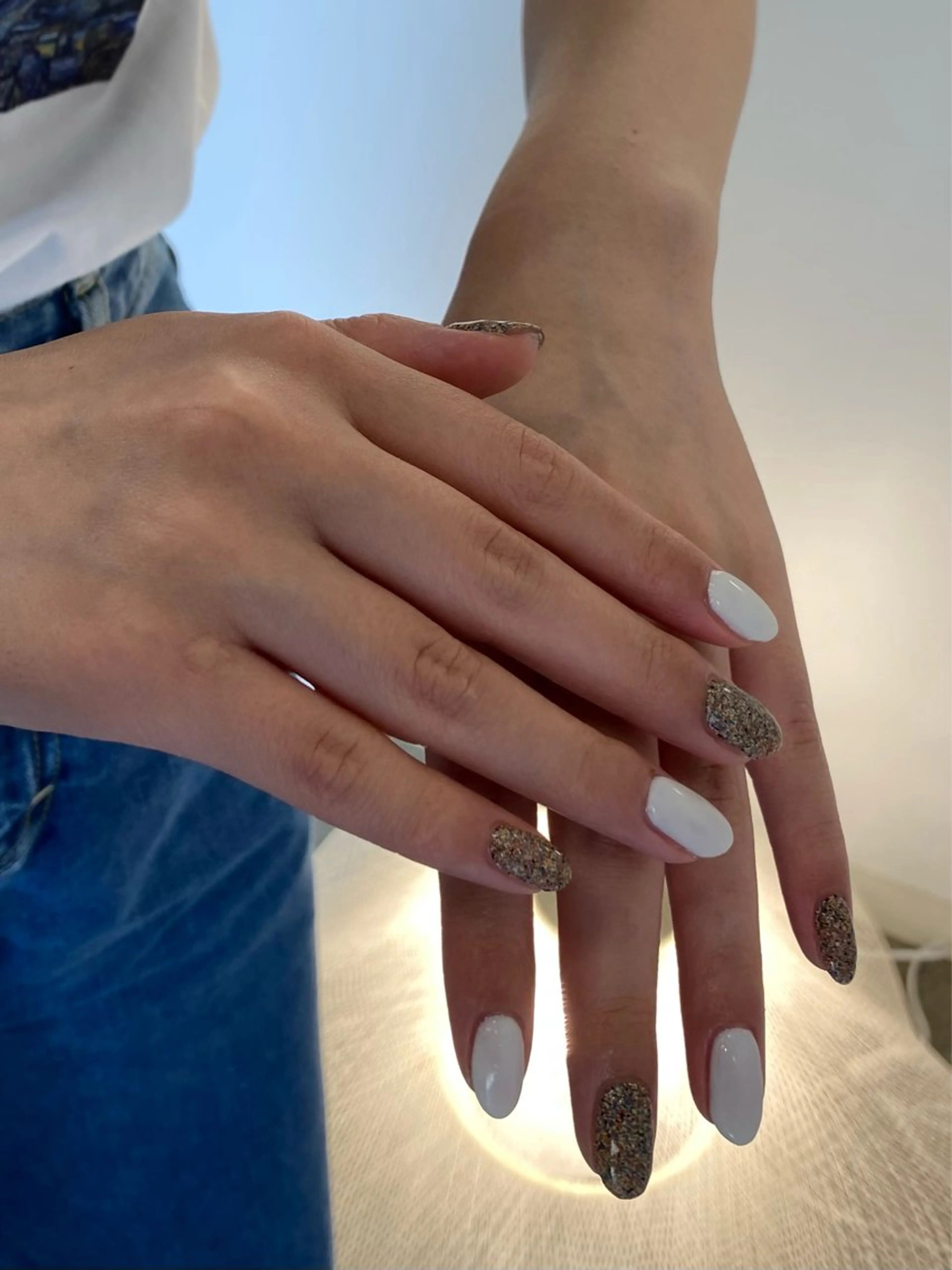 ネイル whitepaper 🔷IZUMIのネイルデザイン