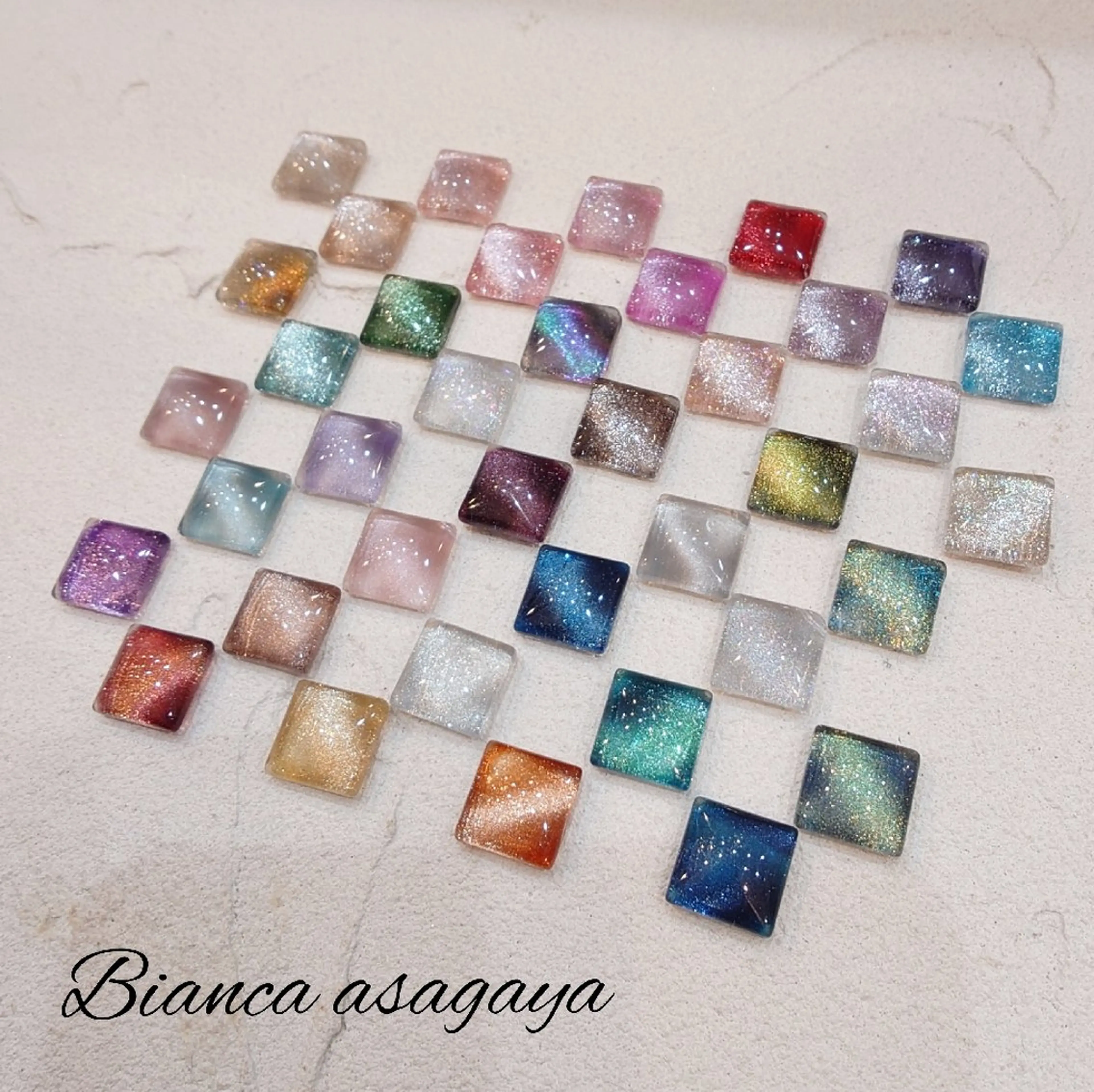 35種類から🍎マグネットワンカラー￥6000の写真