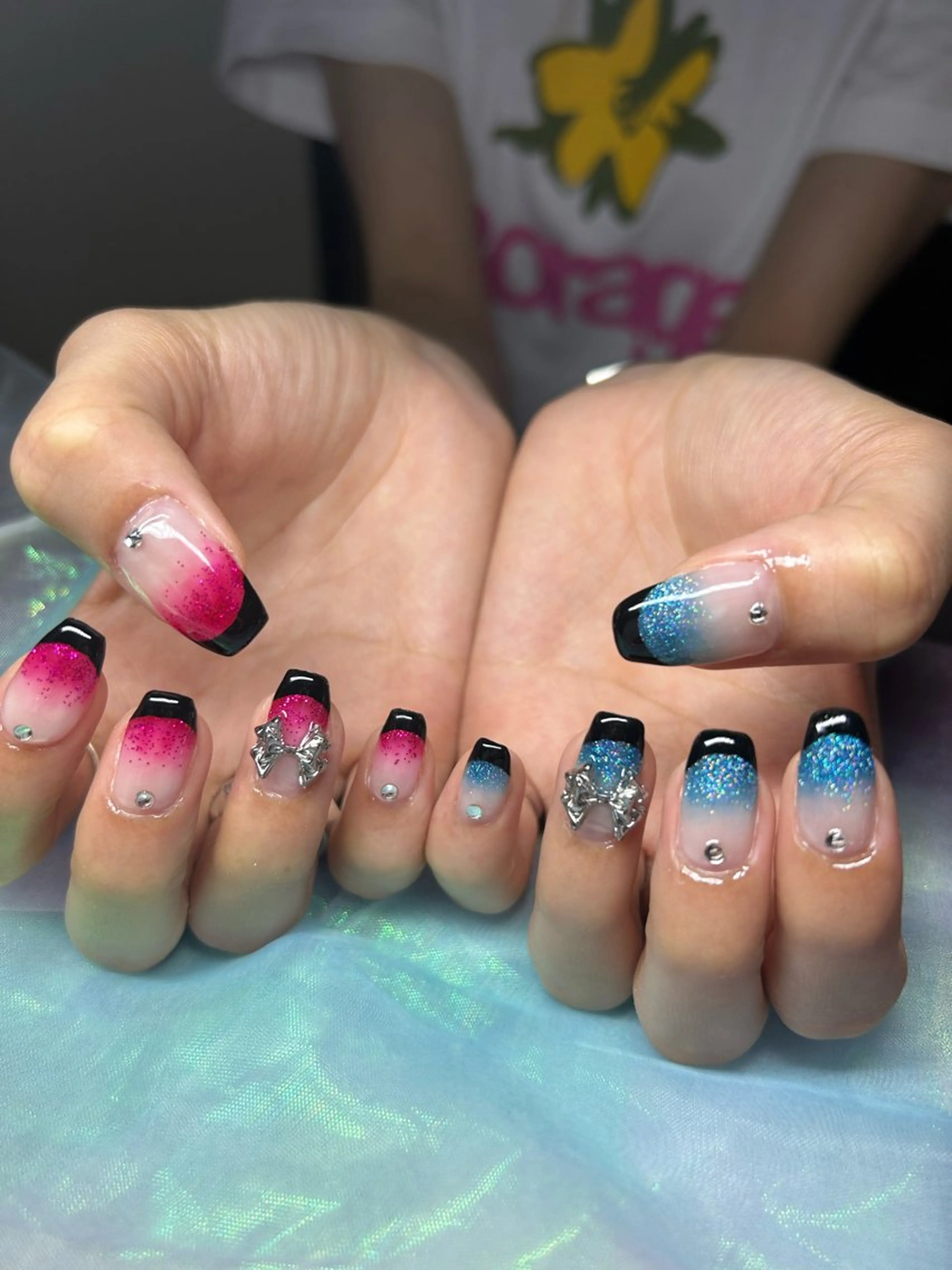 ネイル フレンチネイル グラデーション じょん。 ネイルのネイルデザイン