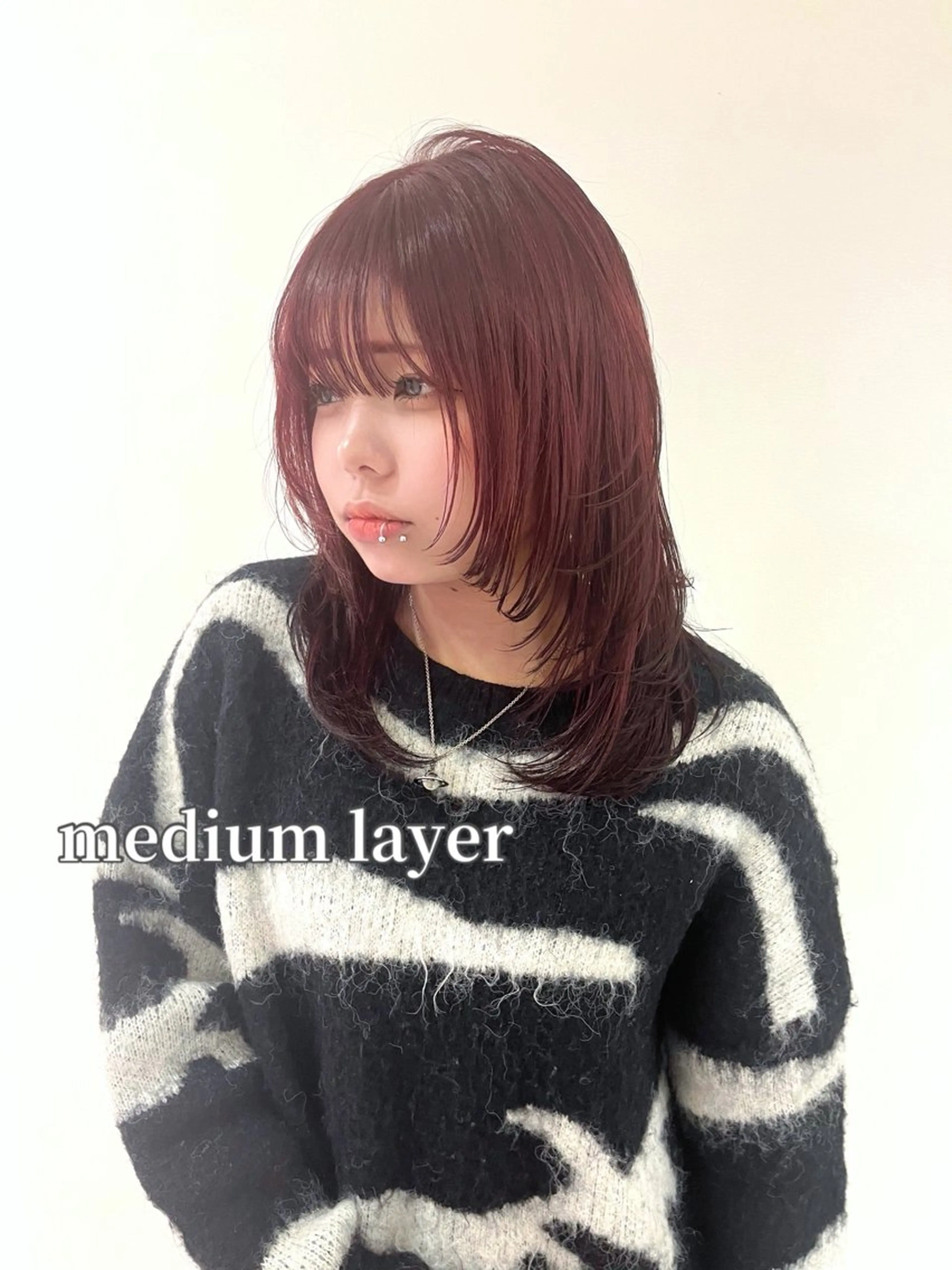 ミディアム カラー カット ヘアカラー 尾崎隼大 レイヤー/韓国ヘアのヘアスタイル