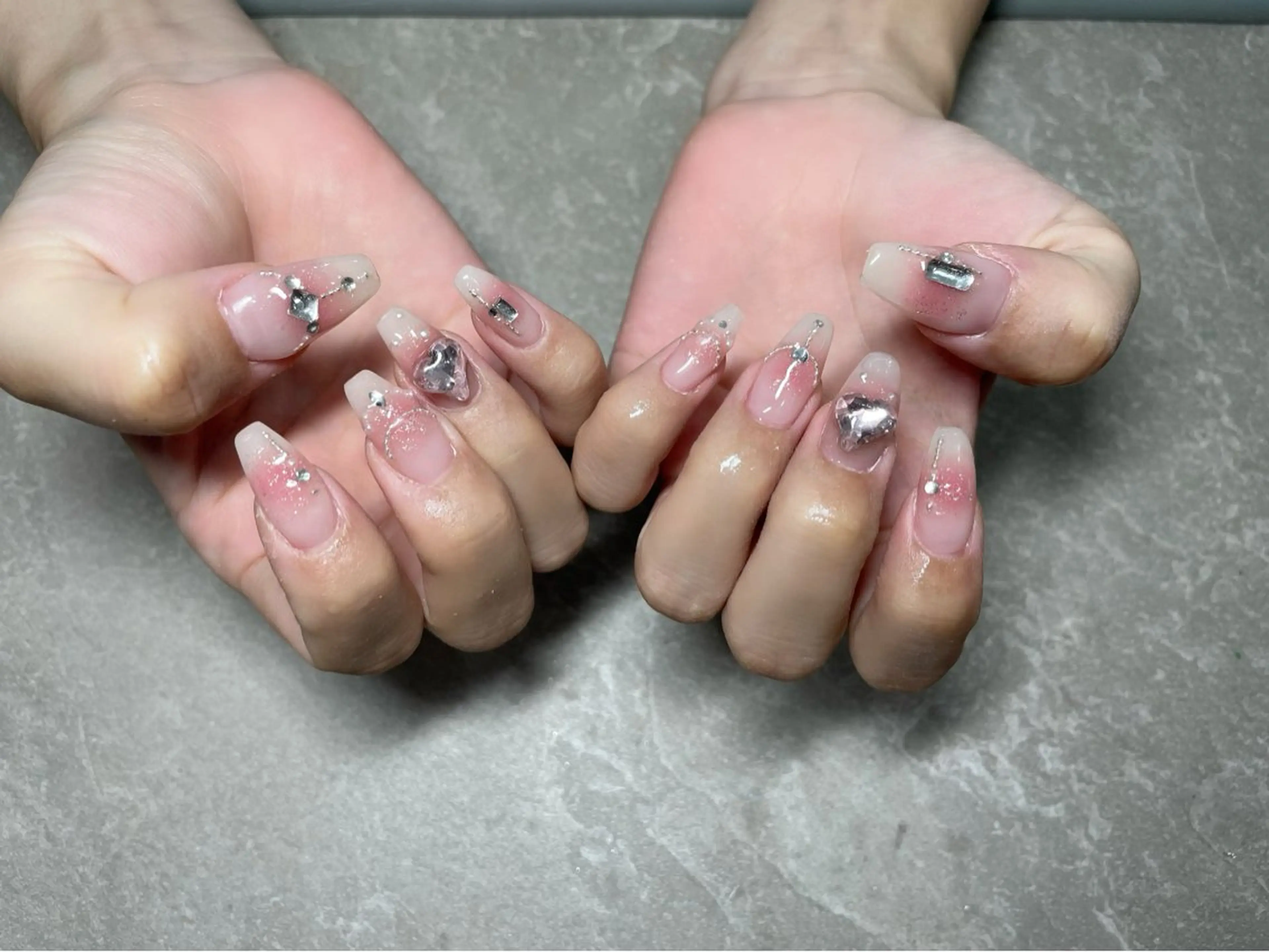 ネイル LAVISH nail salonのネイルデザイン